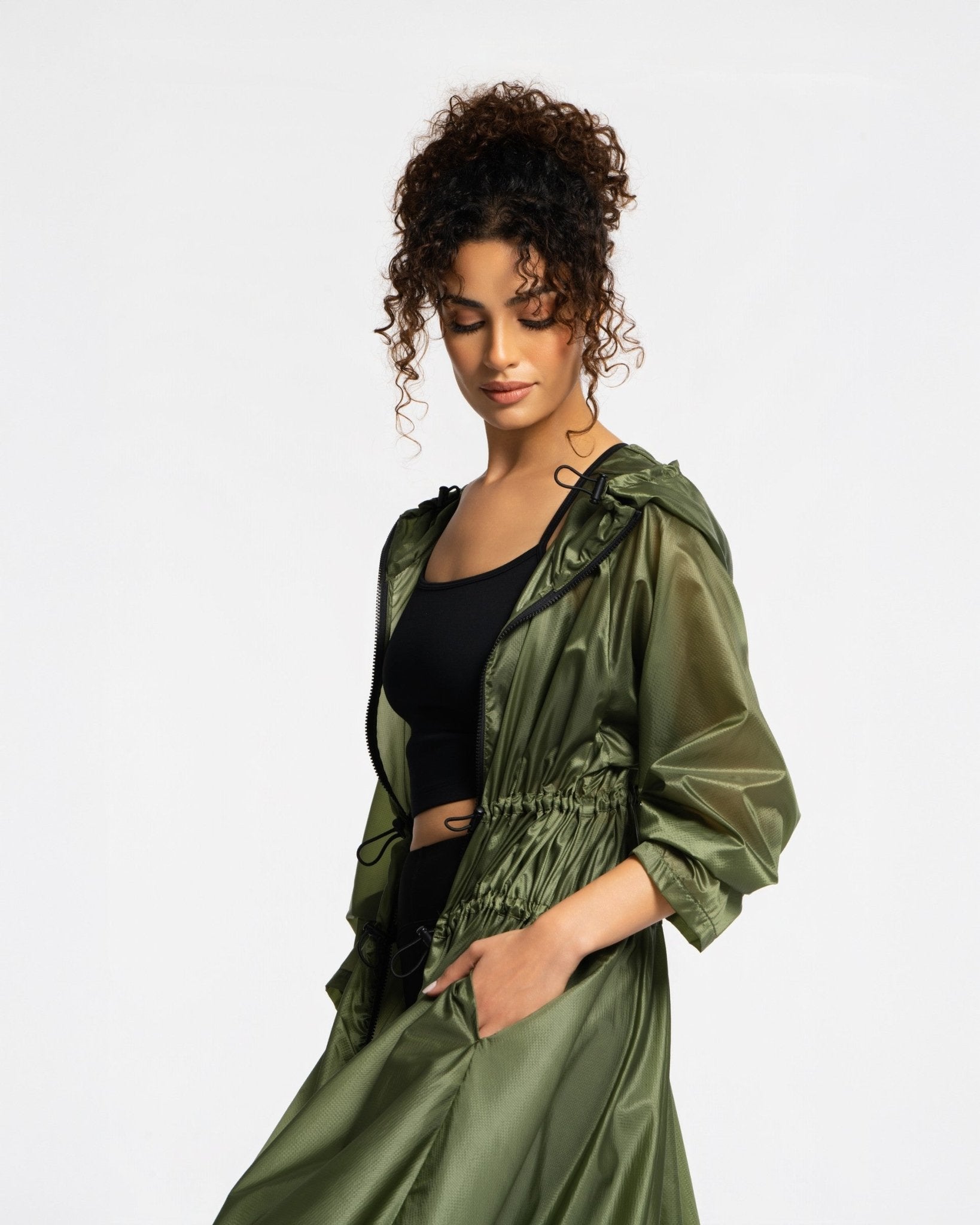 Windbreaker - CORE DARK MUSK GREEN