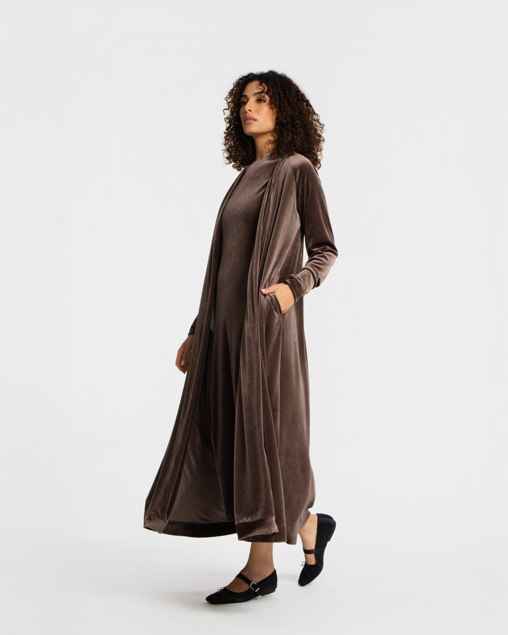 Panne Velour Abaya - SEASONAL CHOCOLATE