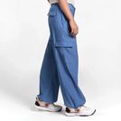 Light blue cargo pants with flap pockets - بنطال كارغو أزرق فاتح بتصميم عملي مع جيوب بغطاء