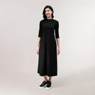 Black maxi tee dress with flared hem & relaxed fit - فستان تيشيرت ماكسي أسود بحافة واسعة وقصّة مريحة