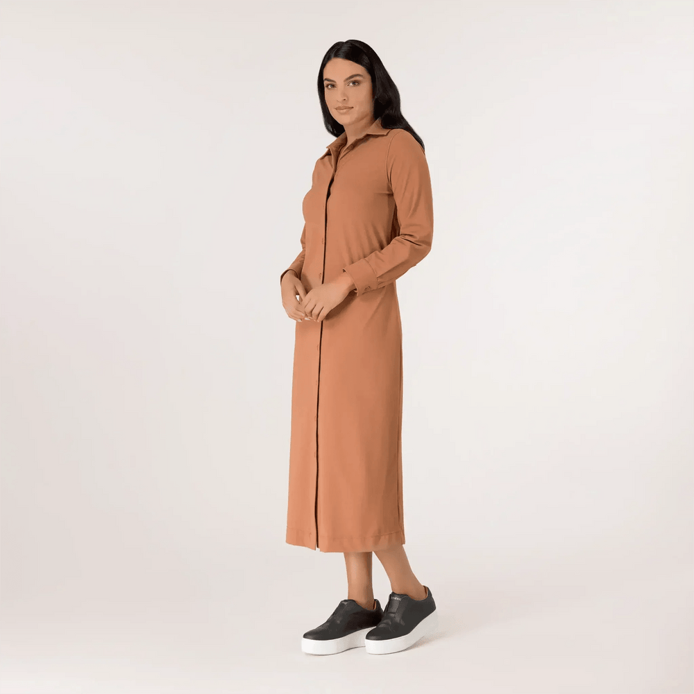 Hazelnut abaya-style button front dress with modest cut - فستان بستايل العباية بالأزرار الأمامية، باللون البندقي وقصّة محتشمة