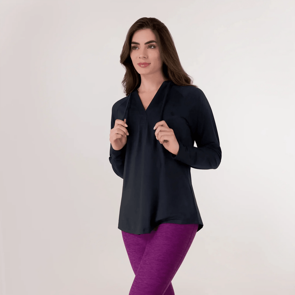 A black inner beat dance hoodie from Kayanee Dance Fit collection - هودي أسود من مجموعة "إنر بيت دانس" التابعة لكياني دانس فيت