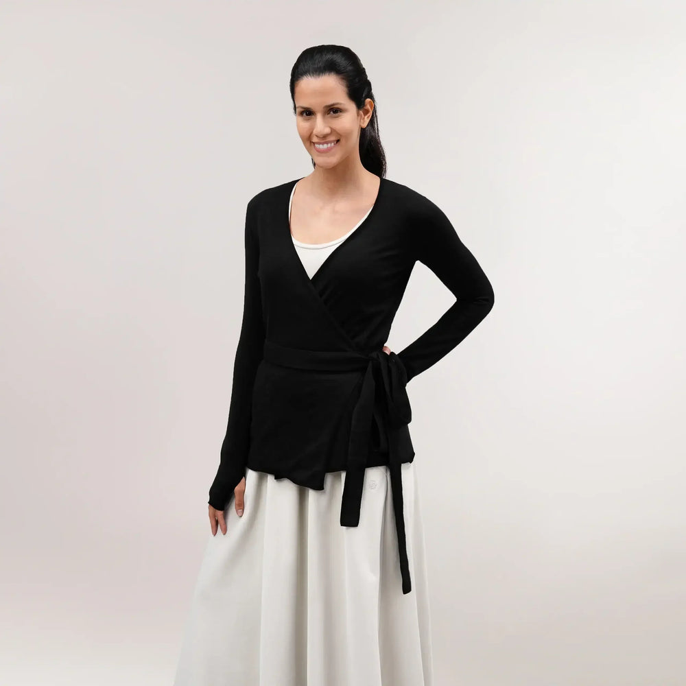 Ballerina black wrap sweater with front tie - سترة باليرينا سوداء ملفوفة برباط أمامي