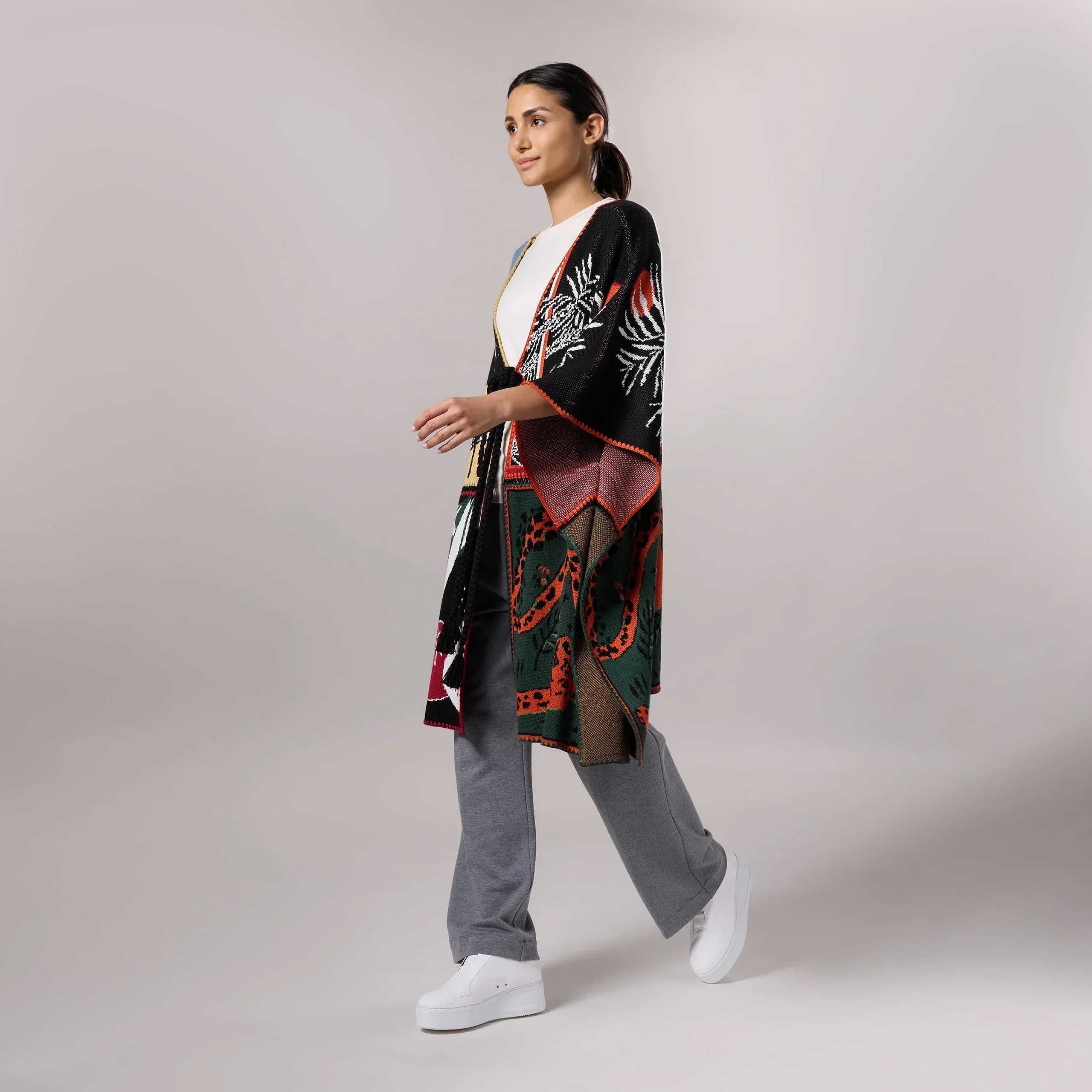 Saudi Poncho - SEASONAL MULTICOLOR