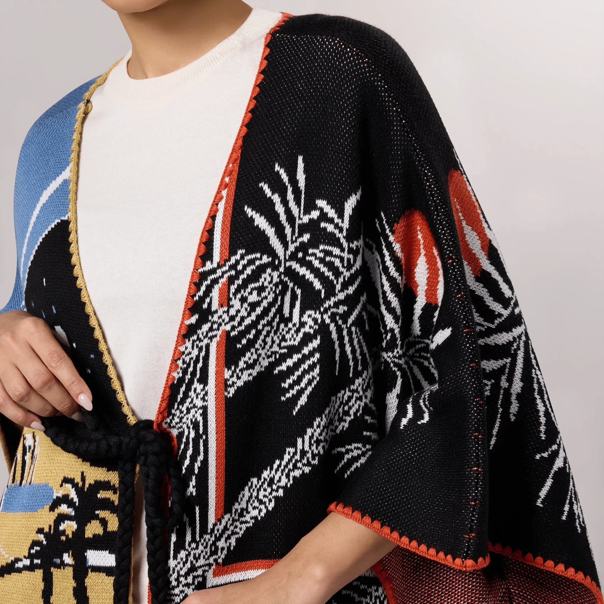 Saudi Poncho - SEASONAL MULTICOLOR