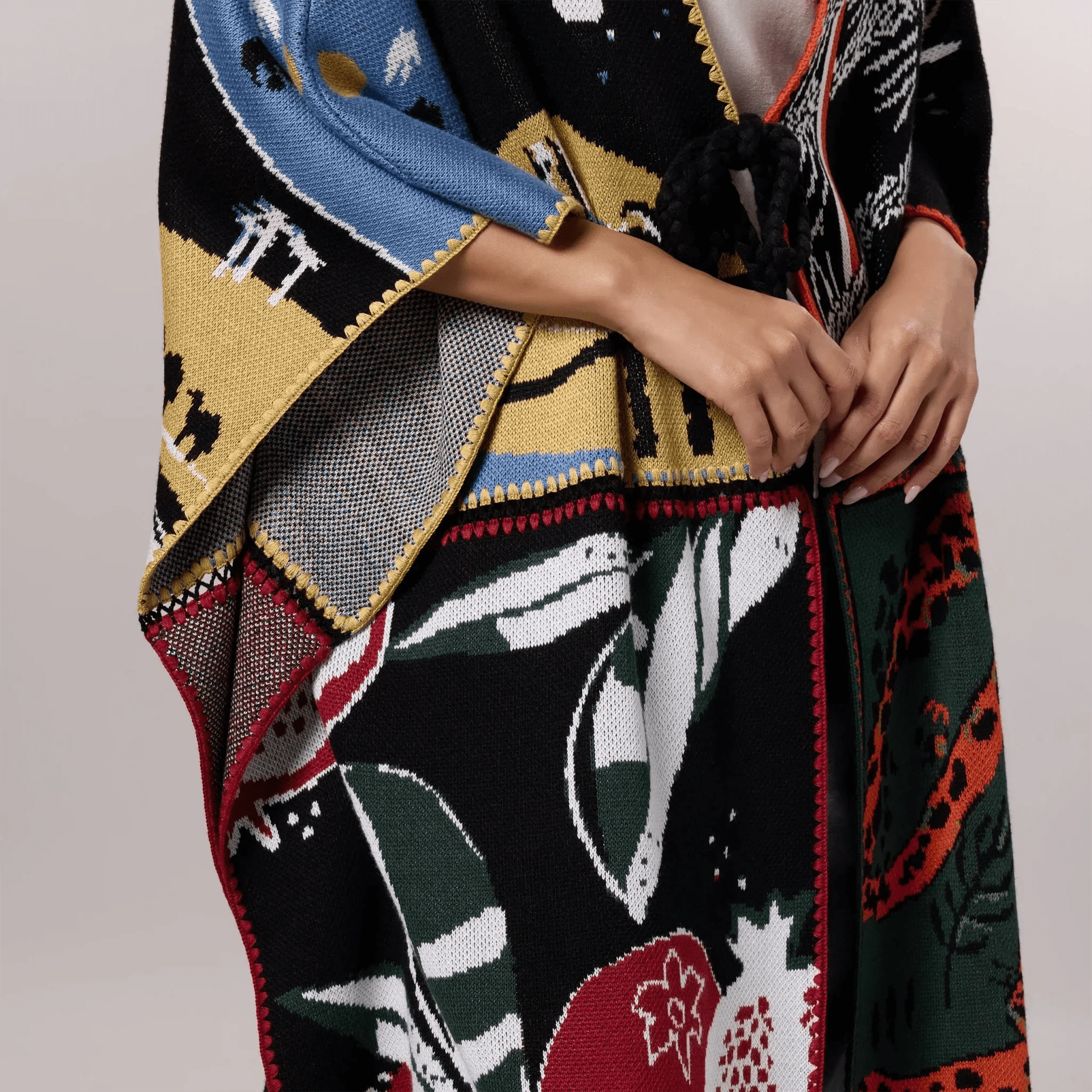 Saudi Poncho - SEASONAL MULTICOLOR