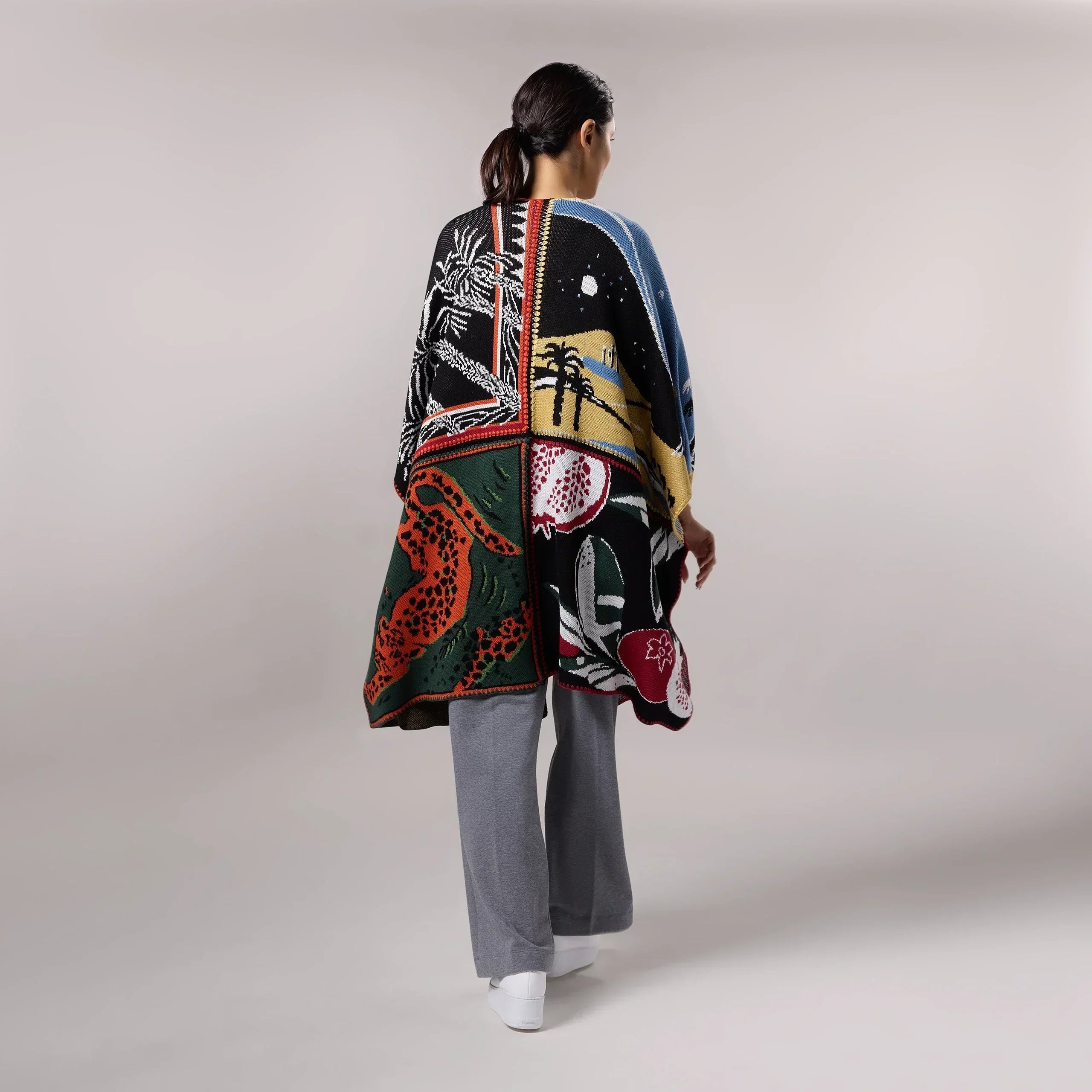 Saudi Poncho - SEASONAL MULTICOLOR
