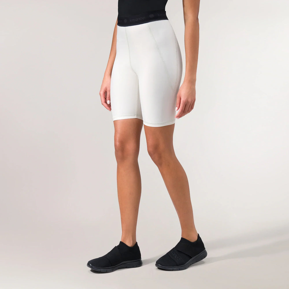 A Glide biker short in a core stone color - شورت قصير لراكبي الدراجات النارية باللون الحجري