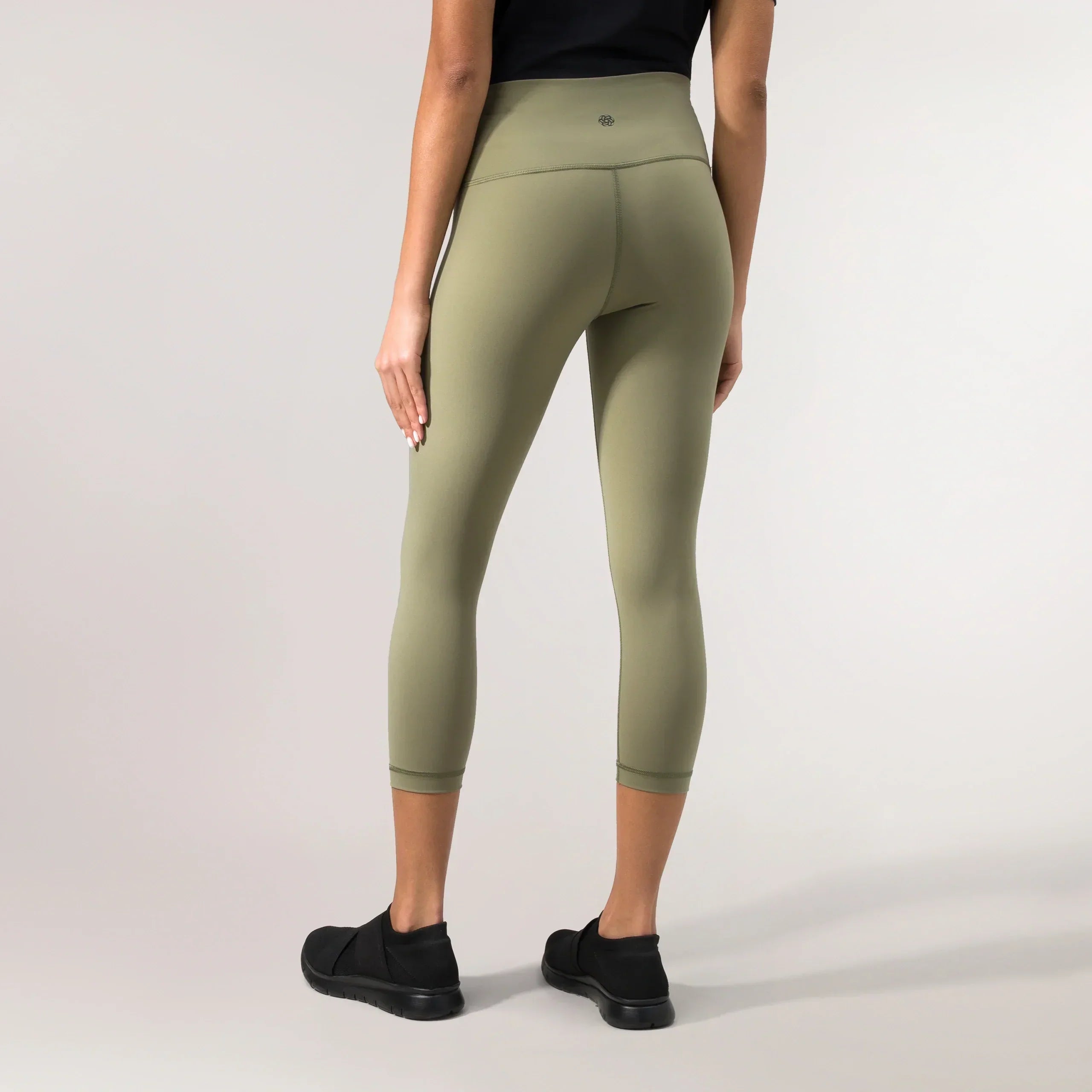 Sculpting Compression Crop Legging - CORE MUSK GREEN