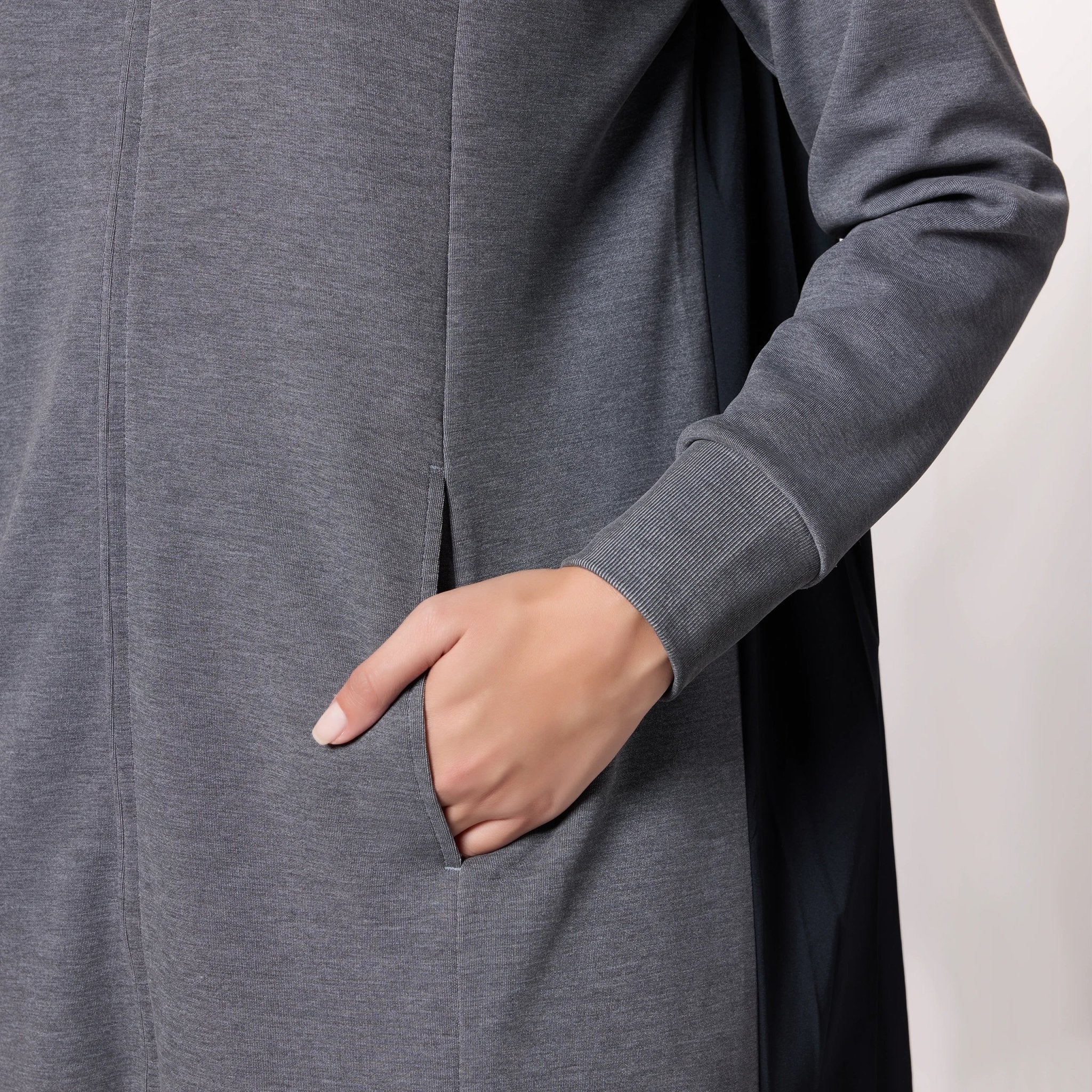 Pleated Abaya - SEASONAL CHARCOAL GREY