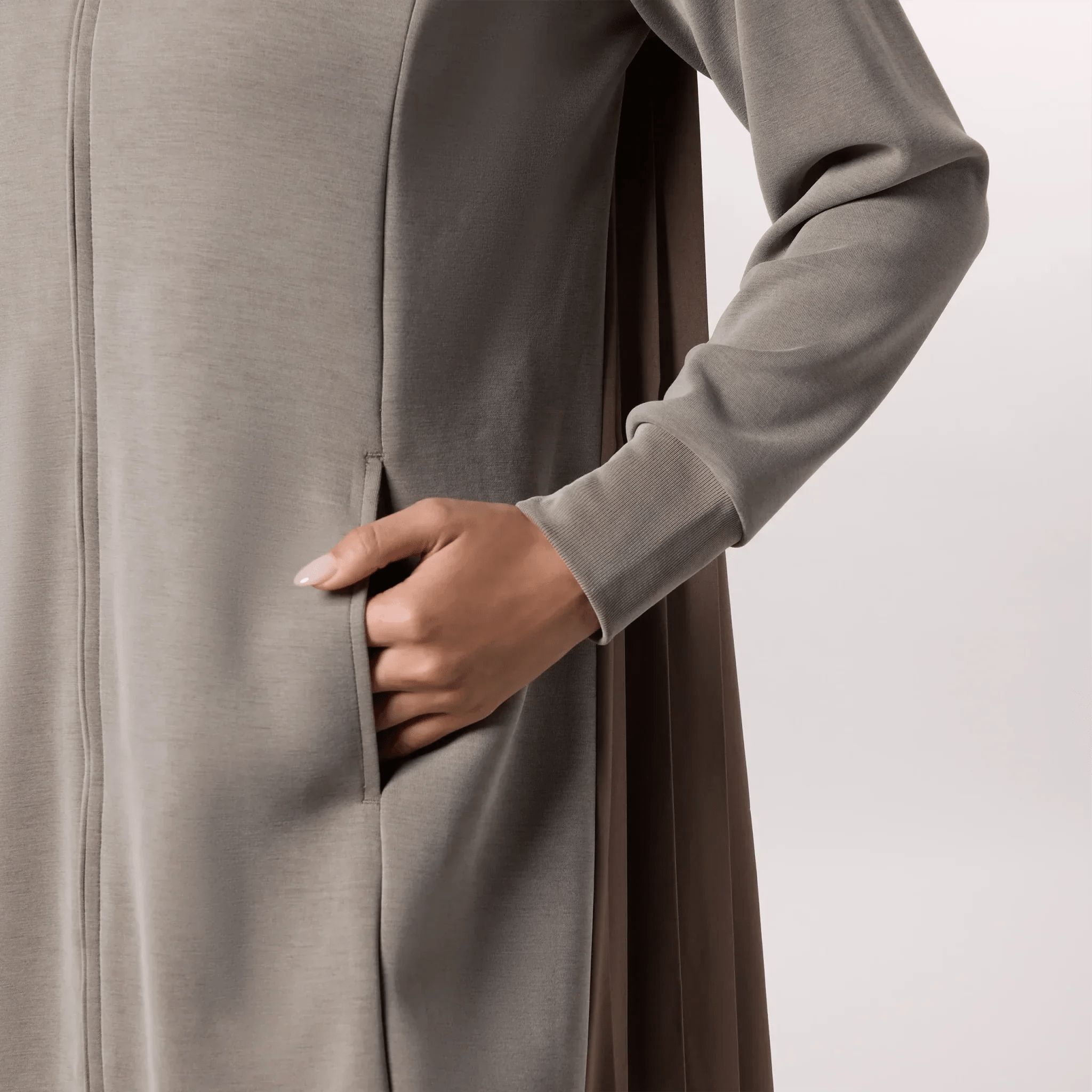 Pleated Abaya - SEASONAL TAUPE