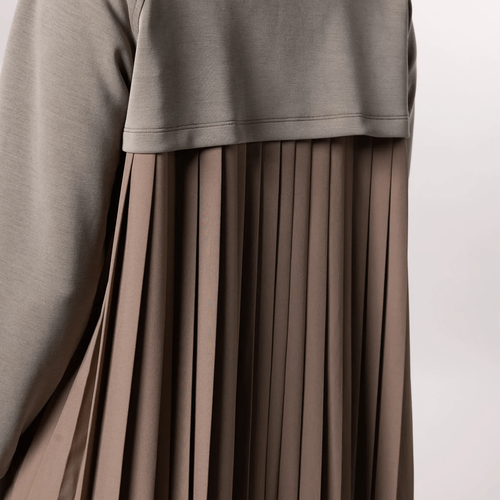 Pleated Abaya - SEASONAL TAUPE