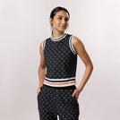 Printed sleeveless comfort top with relaxed fit - بلوزة مريحة بدون أكمام مطبوعة بقصّة مريحة