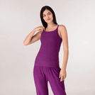 Purple camisole with thin straps and fitted shape - توب كامي سول بنفسجى باشرطة رفيعة وشكل ملائم