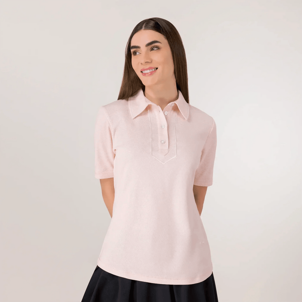 Pink polo top with a collared neckline & sporty silhouette - توب بولو وردي بياقة وأسلوب رياضي في التصميم