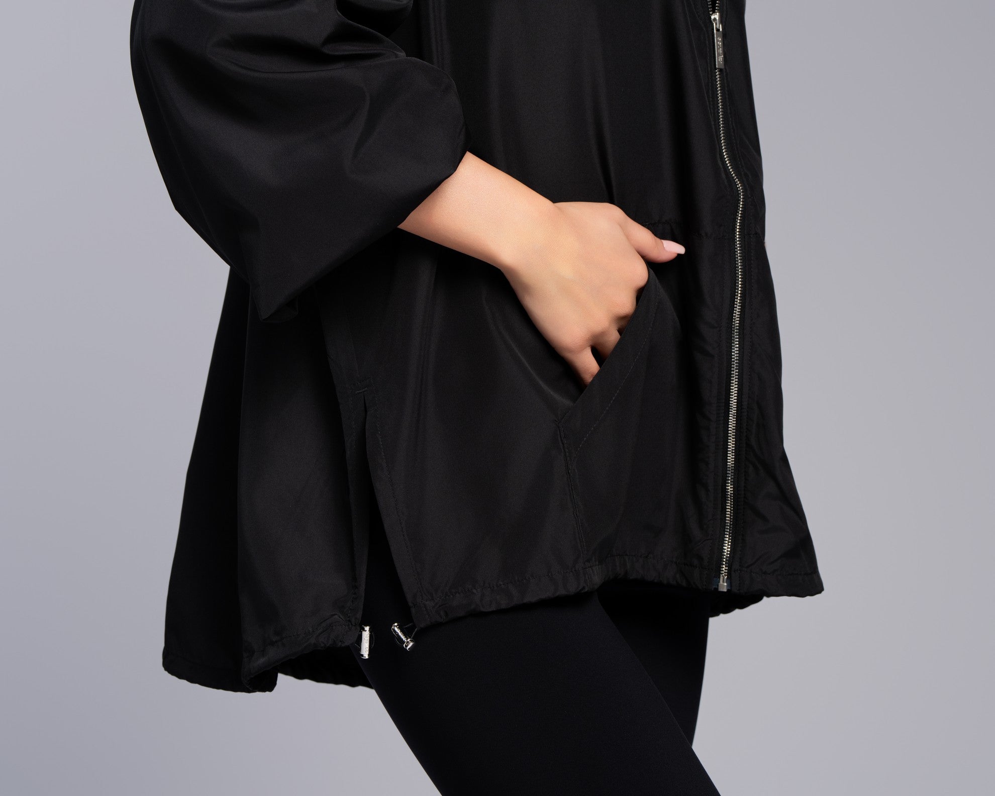 Gathered Parka - SEASONAL BLACK