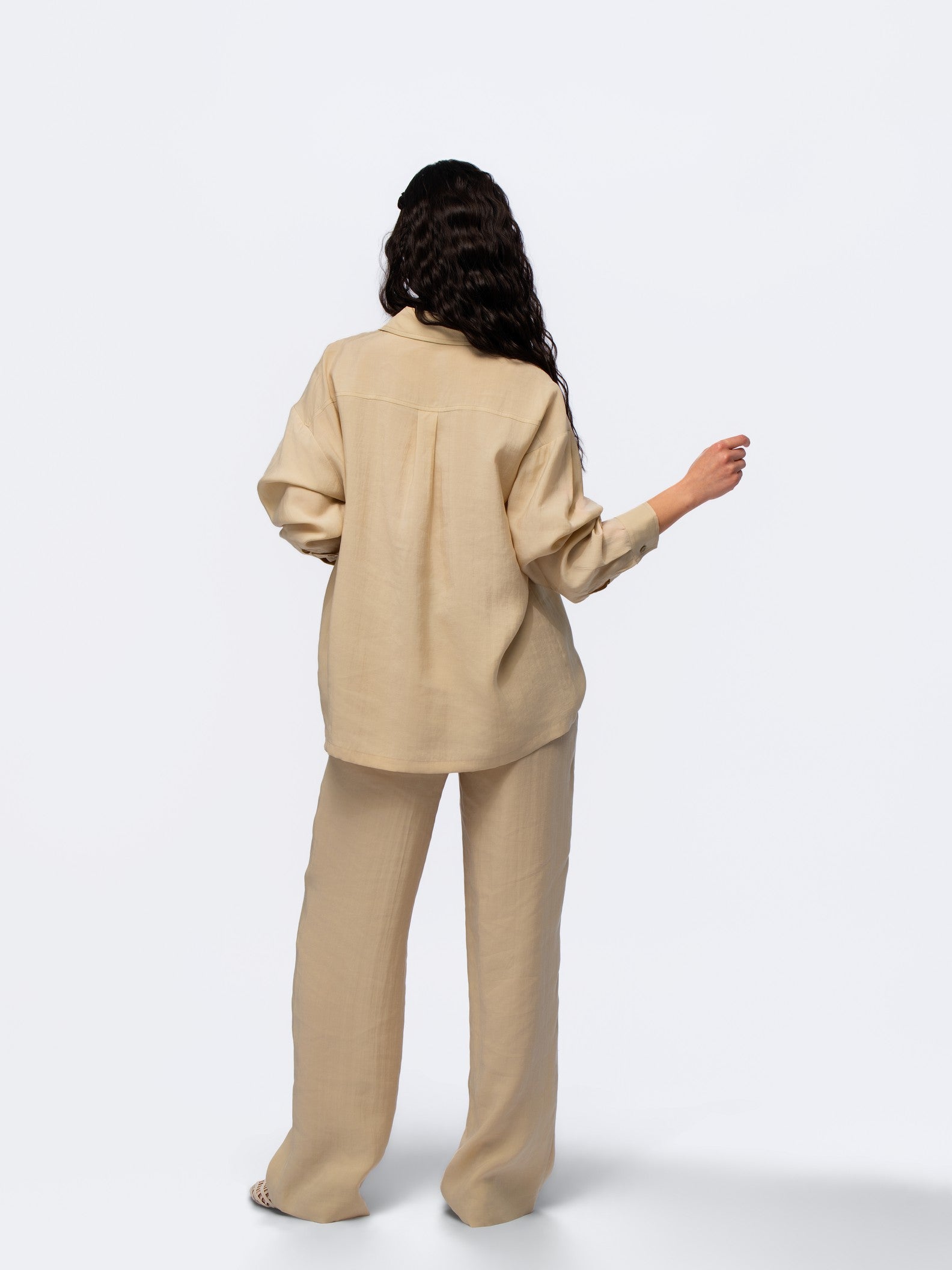 Signature Shirt - DESERT SAND