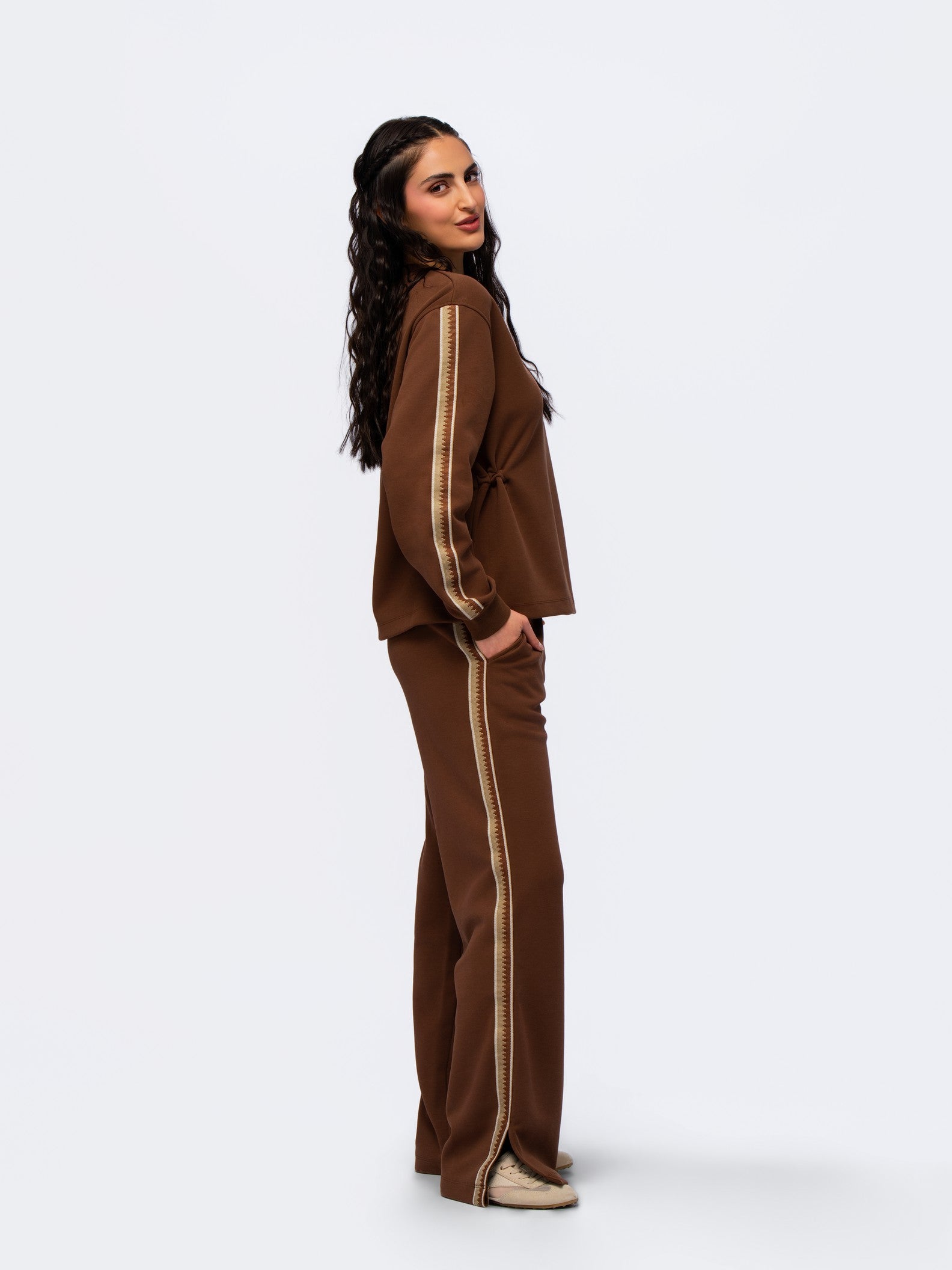 Sadu Sweatshirt - MOCHA BROWN