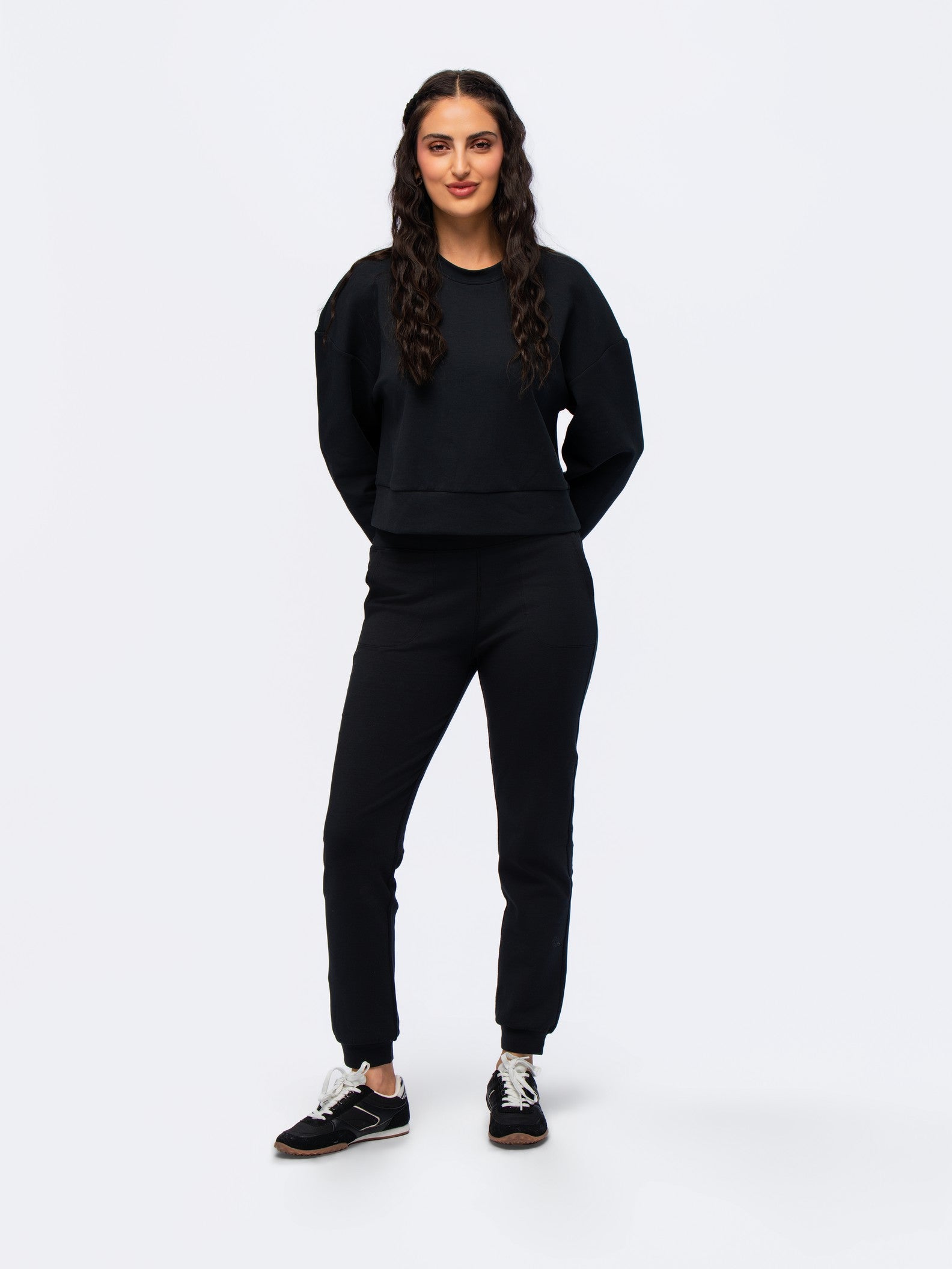 Sweatshirt Top - SEASONAL BLACK