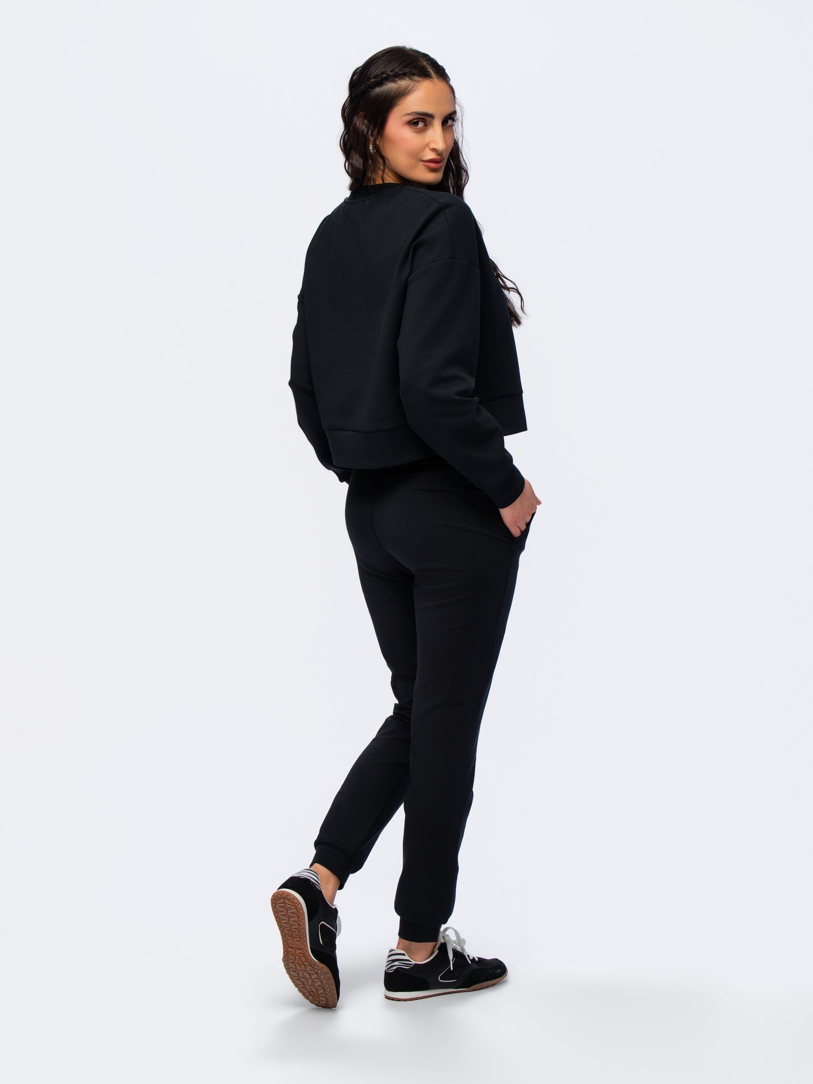 Soft Walkabout Jogger - SEASONAL BLACK