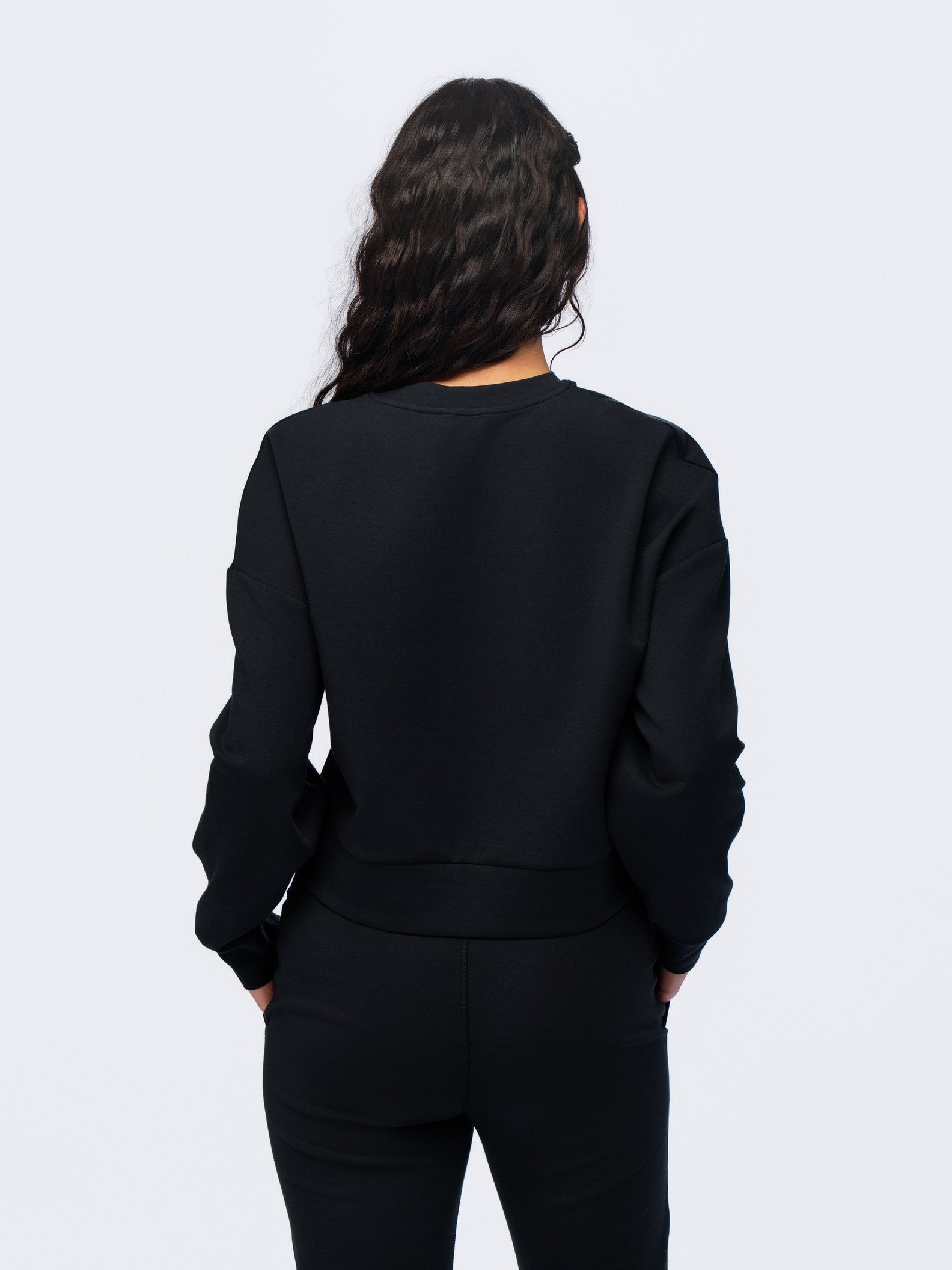 Sweatshirt Top - SEASONAL BLACK