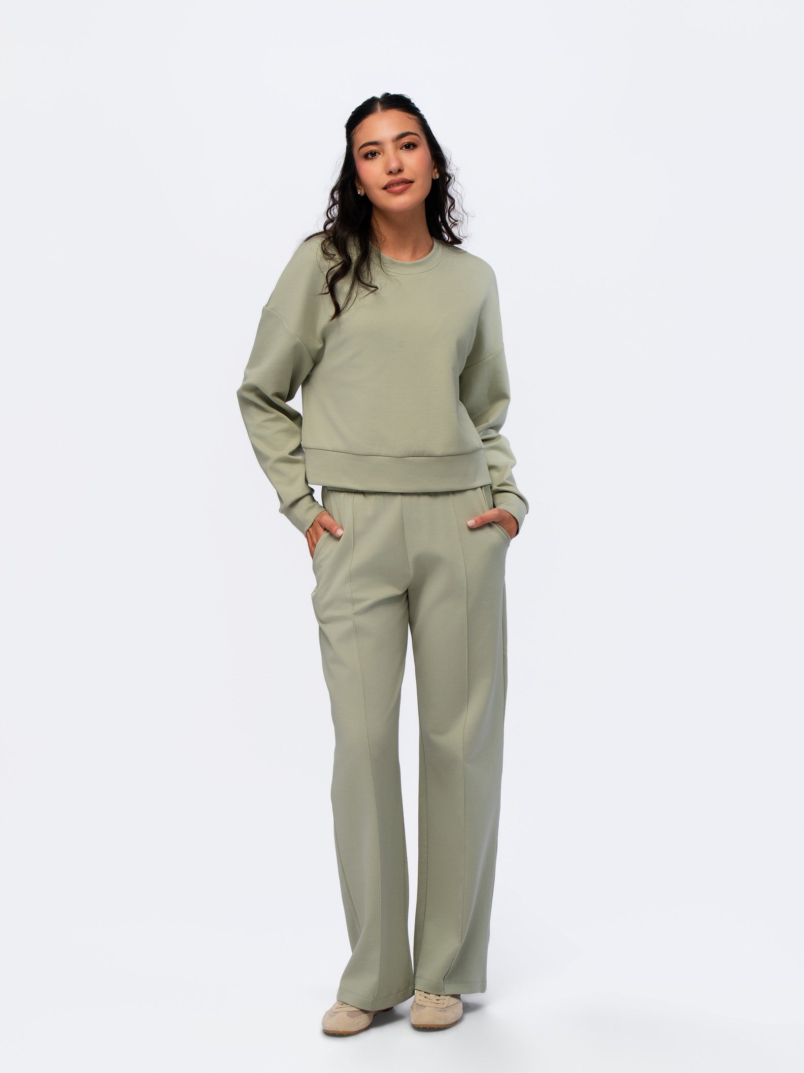 Sweatshirt Top - SEASONAL GREEN