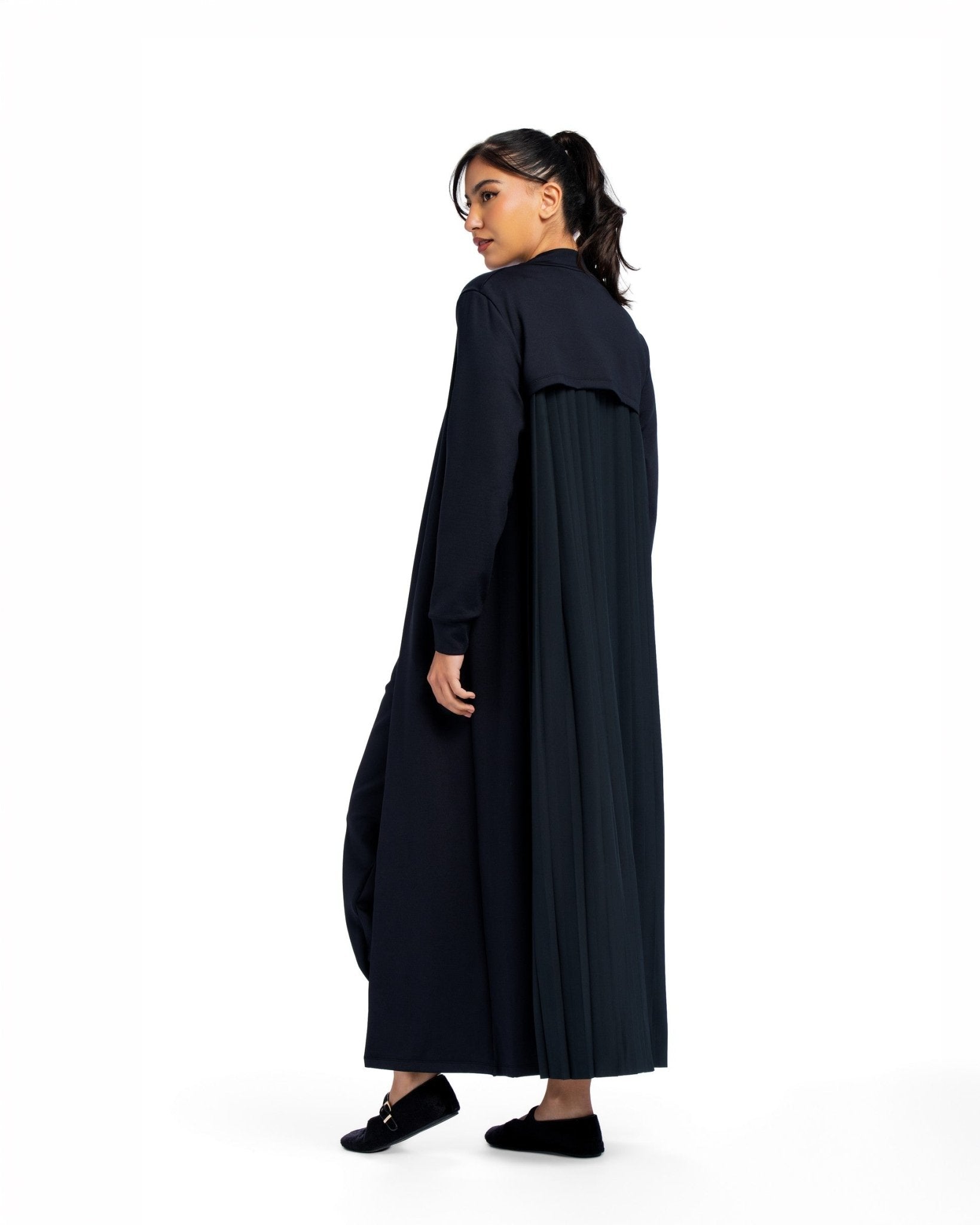Pleated Abaya - SEASONAL BLACK
