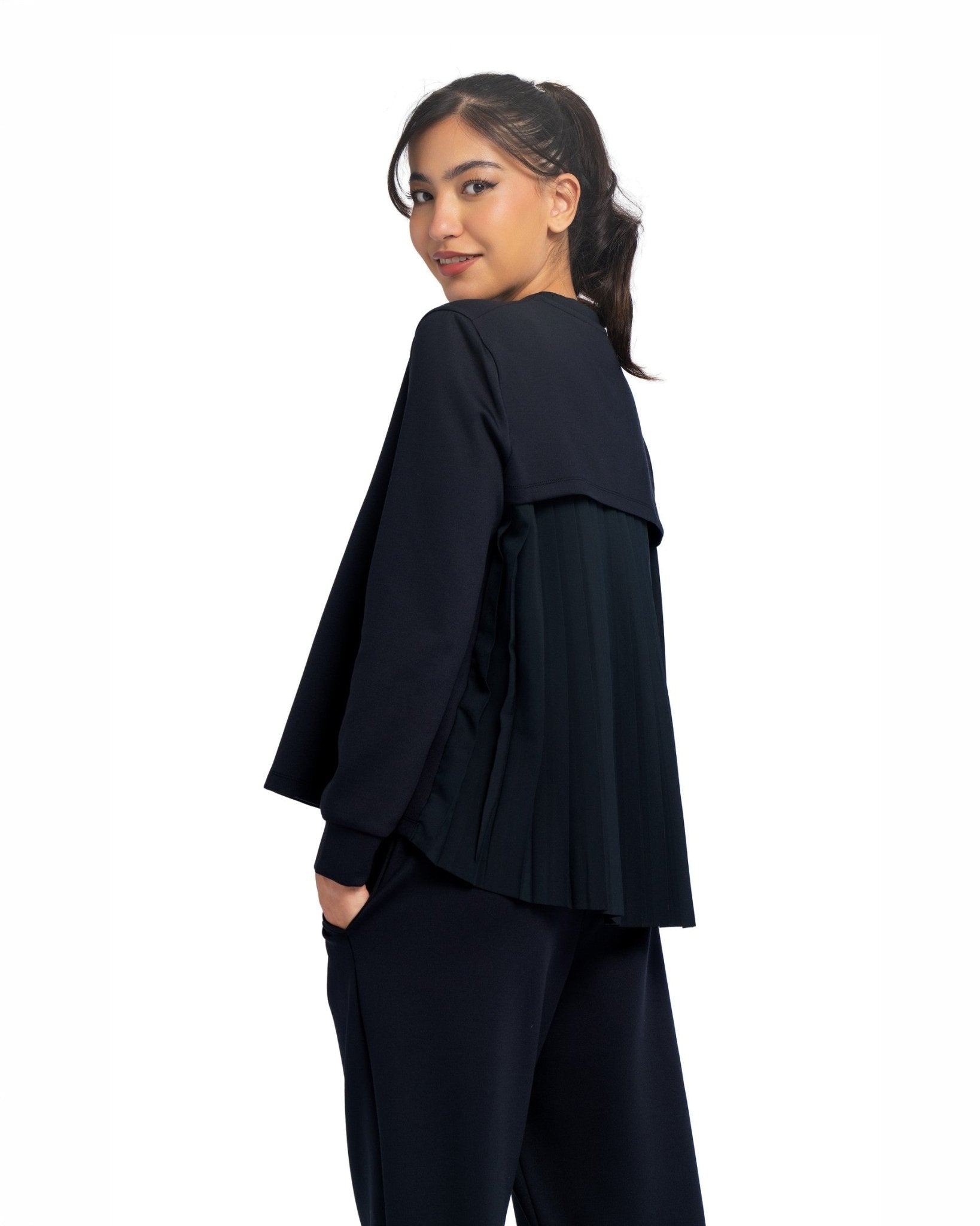 Pleated Sweatshirt - SEASONAL BLACK
