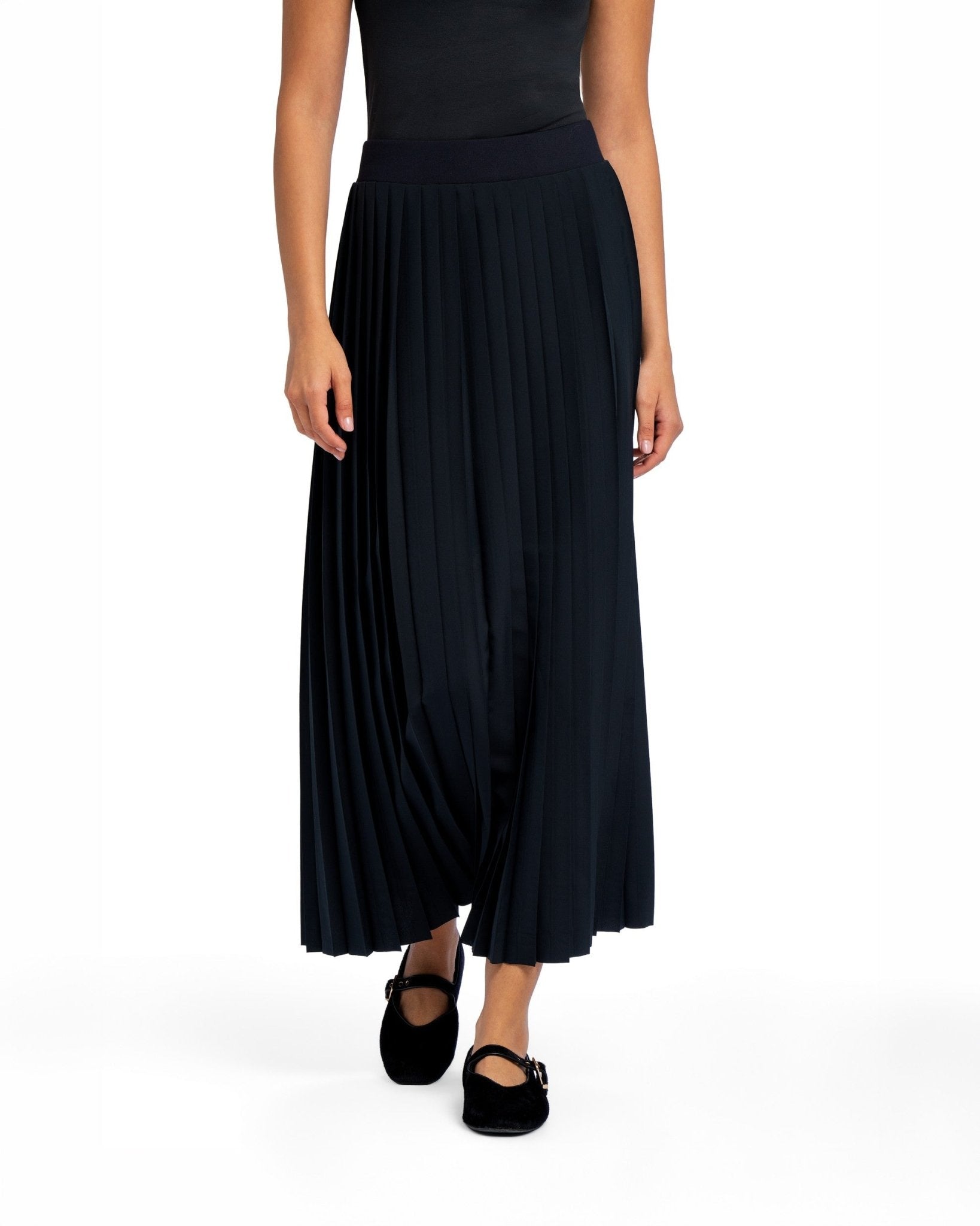 Pleated Skirt - SEASONAL BLACK