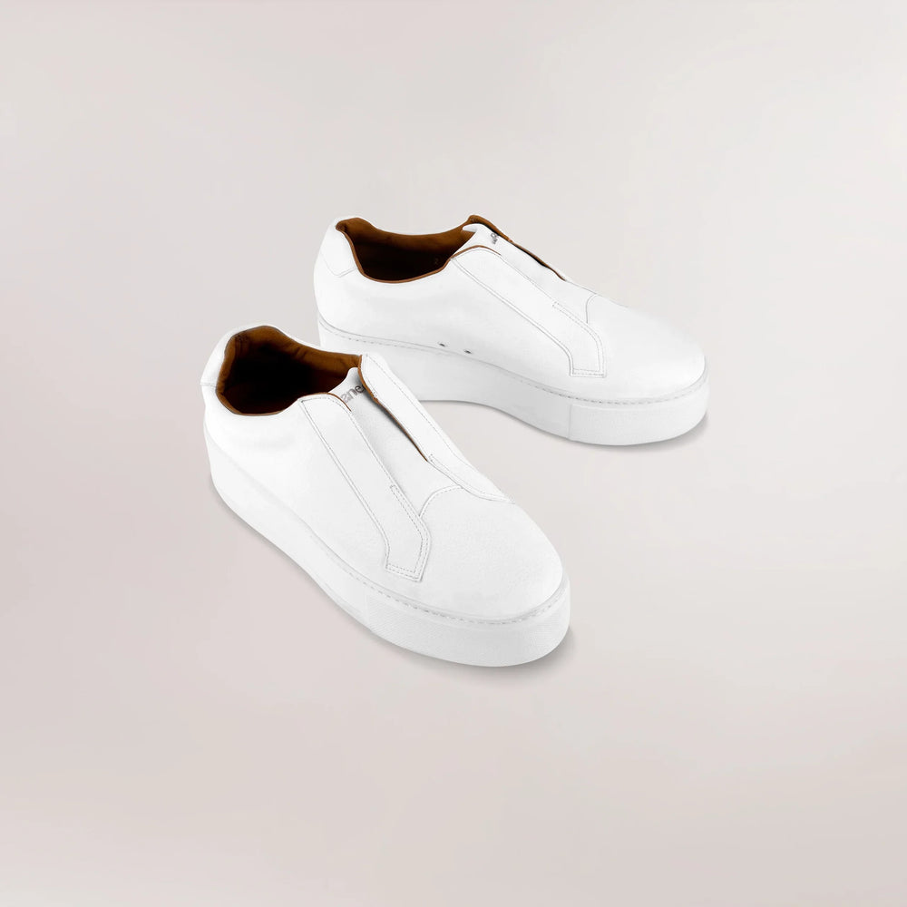 Slip-on Wedge Vegan Walkers - CORE WHITE