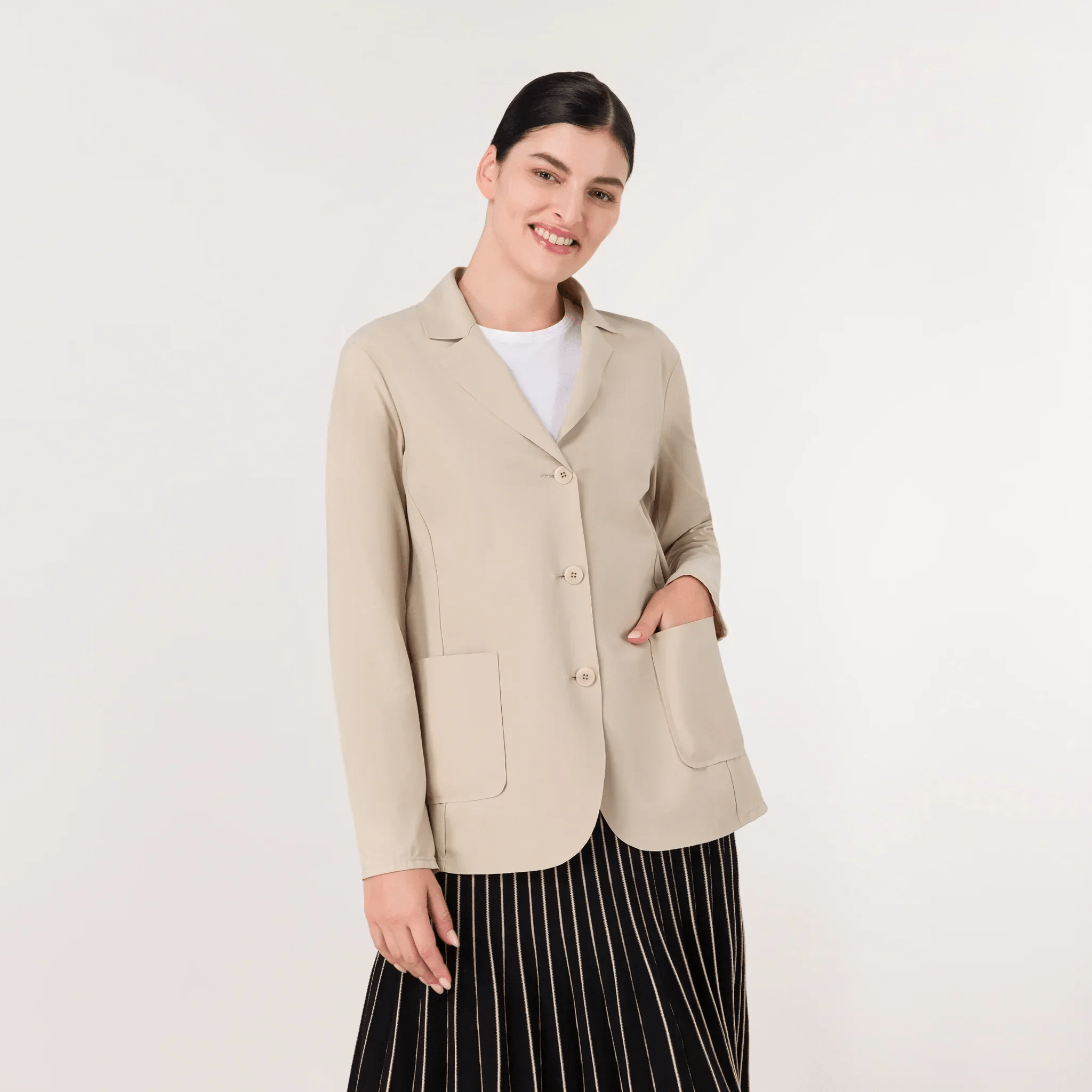 Lightbreeze Blazer - SEASONAL SAND