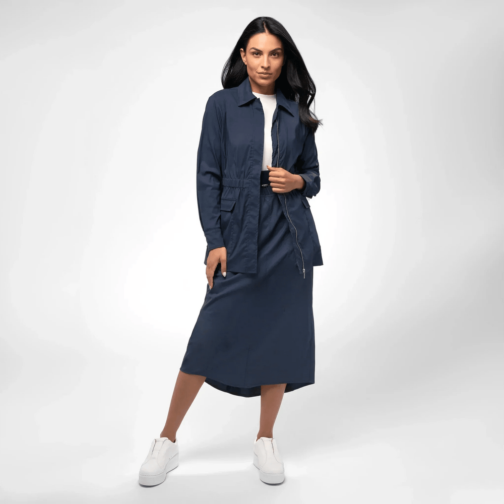 Navy cargo jacket with utility pockets & front zipper - جاكيت كارغو كحلي مع جيوب عملية وسحاب امامي