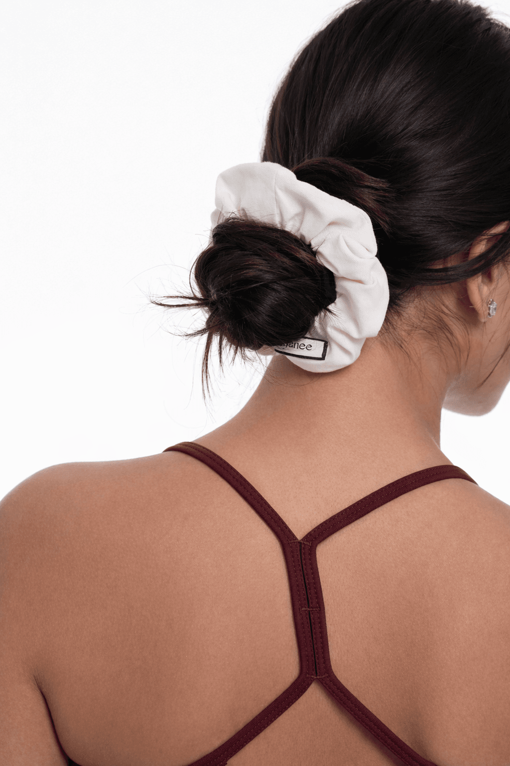 ثلاثة أربطة شعر منسوجة