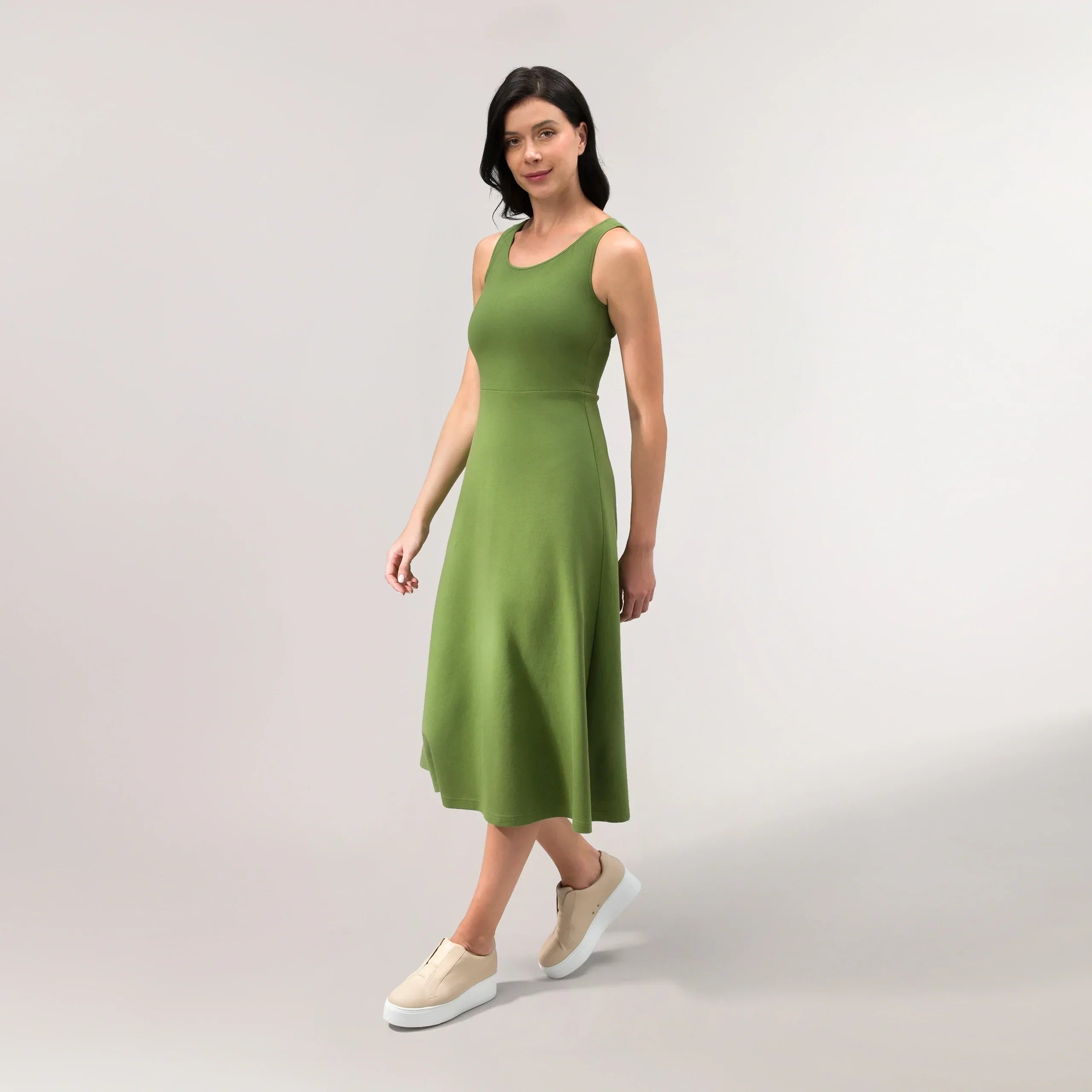 Walkabout Jersey Dress - CORE DARK MUSK GREEN