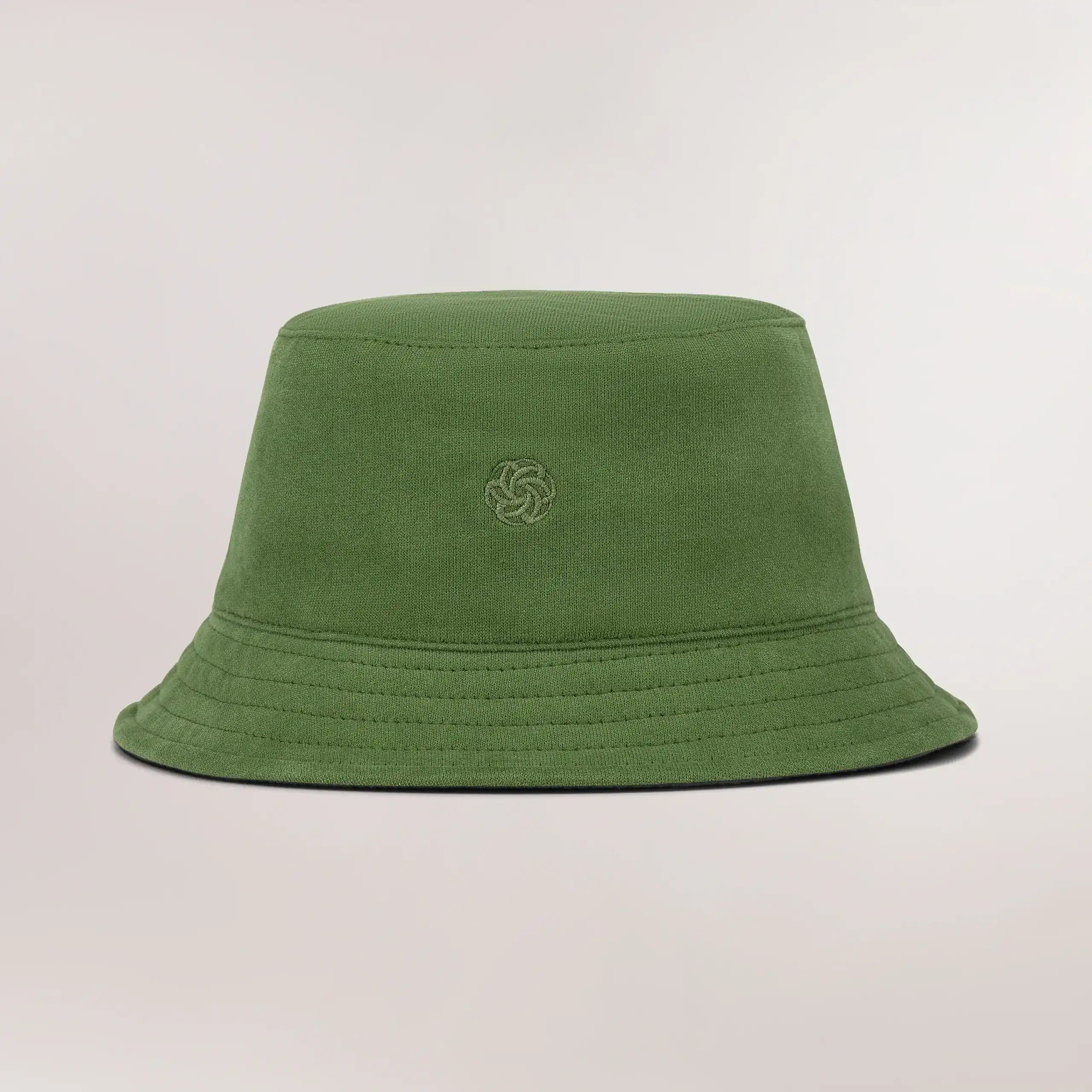 Core dark green bucket hat with Kayanee's logo - قبعة باكيت باللون الأخضر الداكن مع شعار كياني
