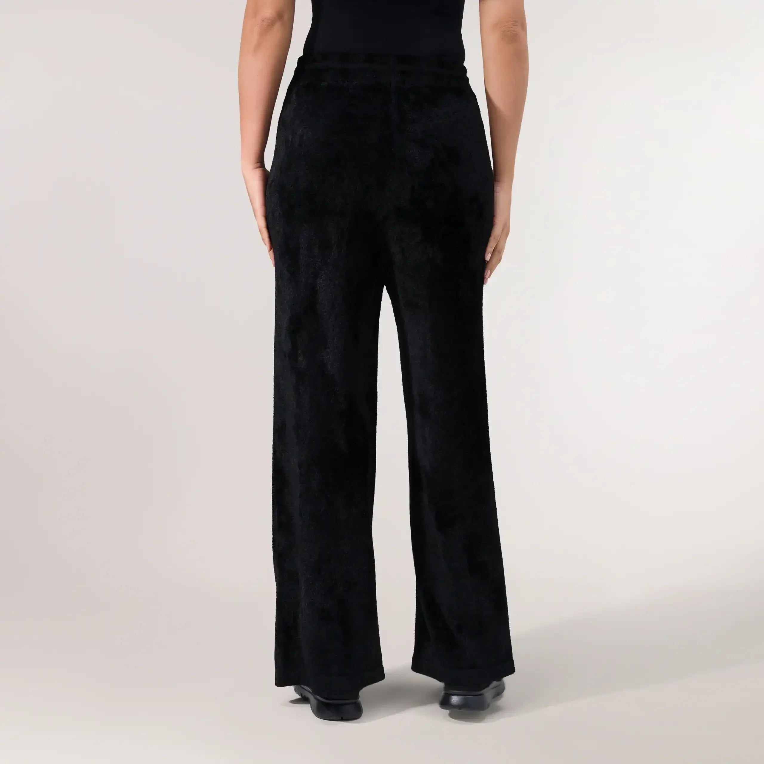 Cozy Up Pants - CORE BLACK