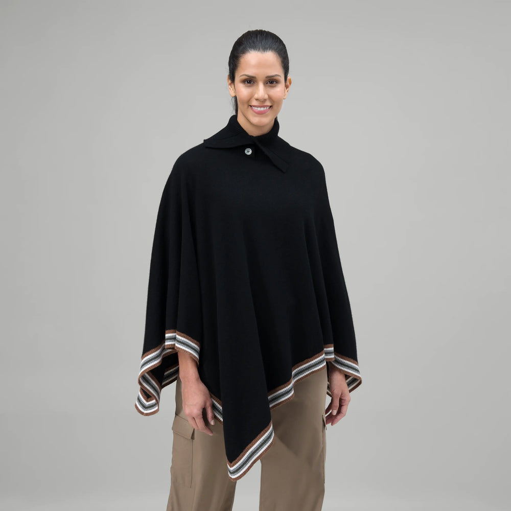Black cashmere poncho with draped open design - بونشو من الكشمير الأسود بتصميم مفتوح