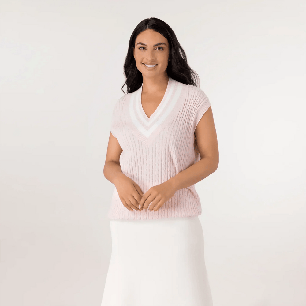 Cable Cashmere Vest - SEASONAL PINK