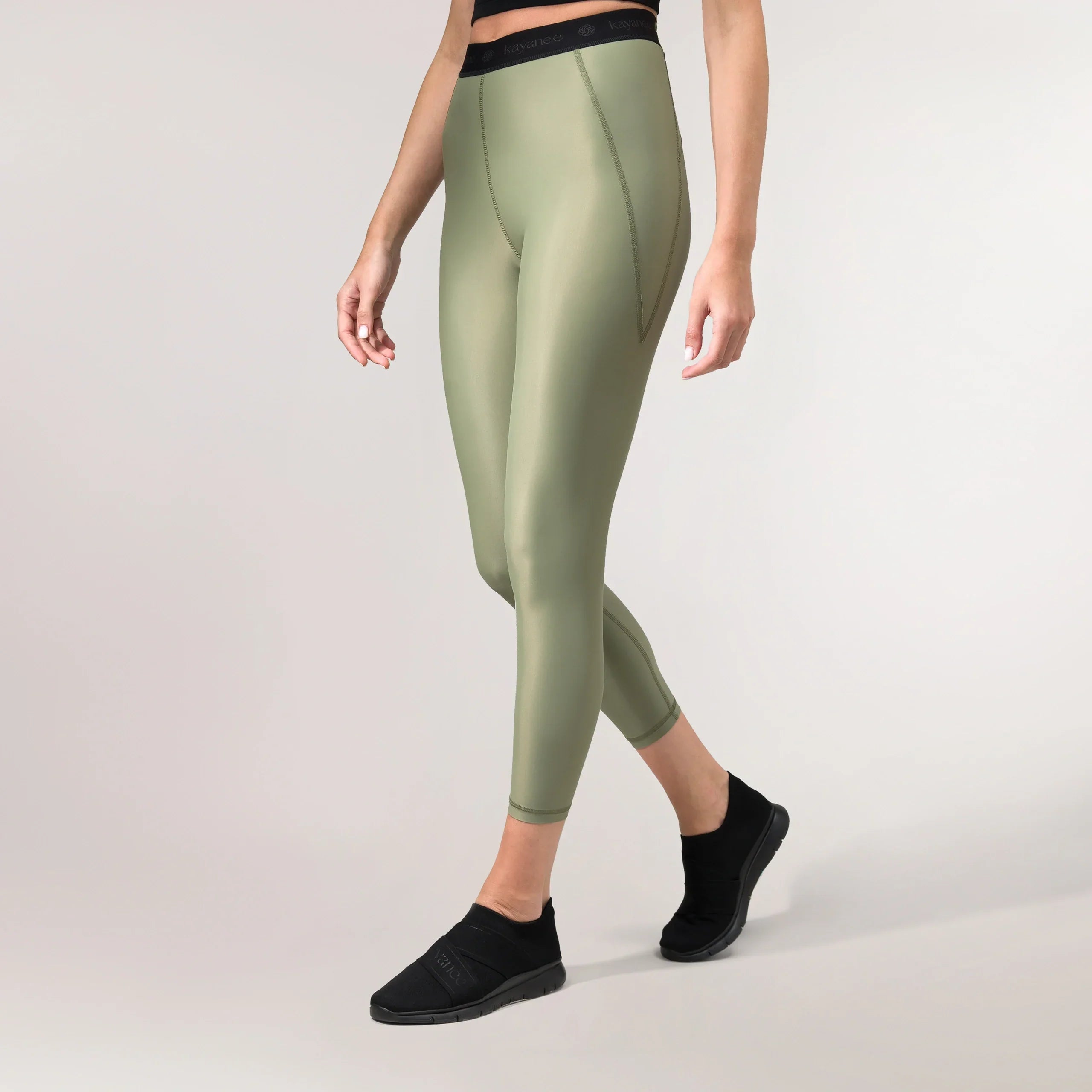 Glide Legging - CORE MUSK GREEN