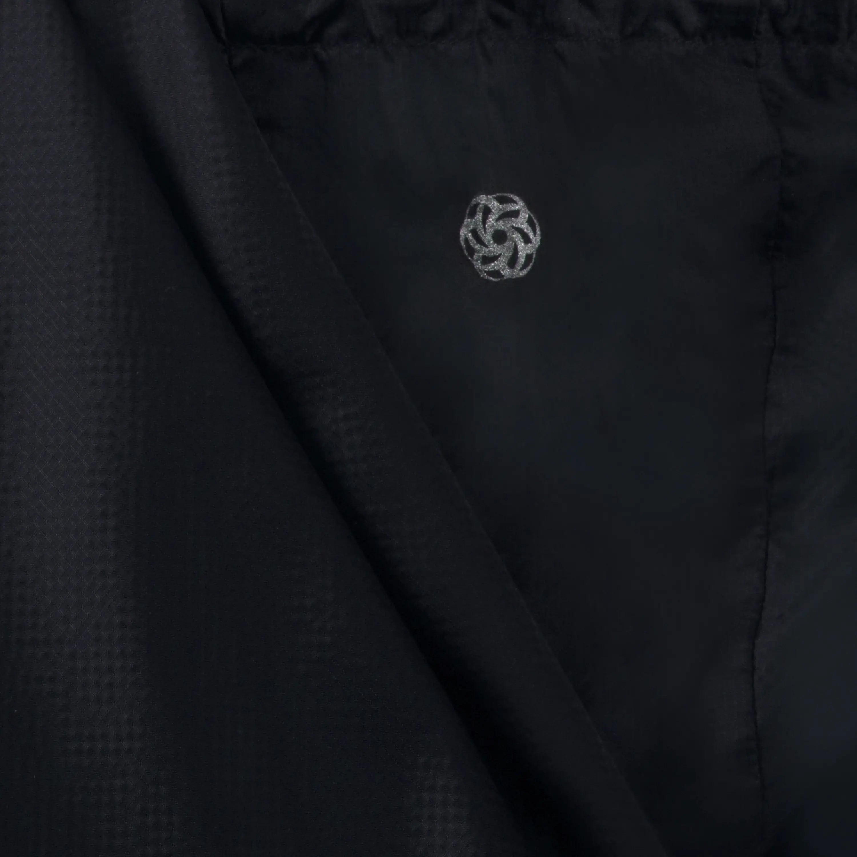 Full Length Windbreaker - CORE BLACK