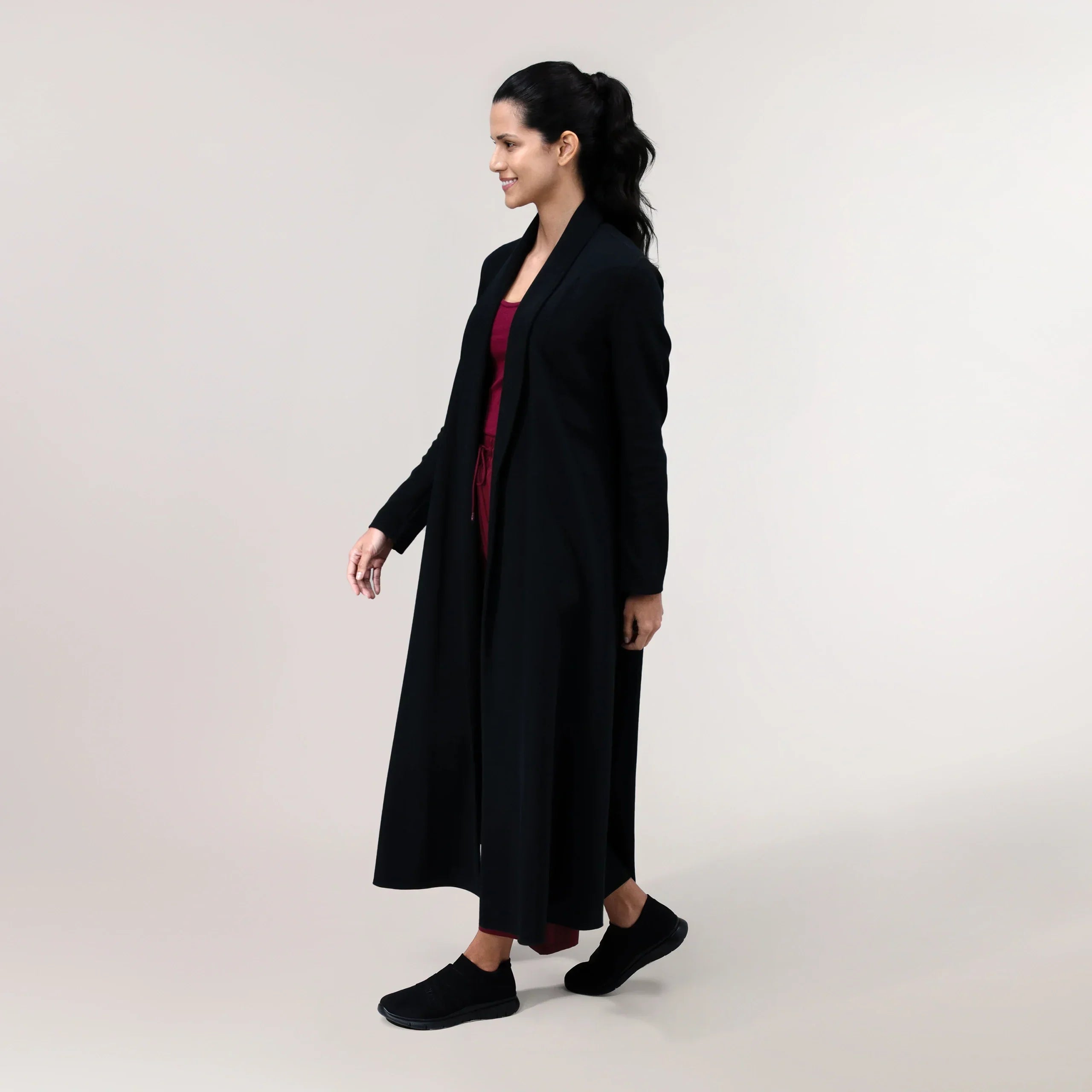 Weekday Abaya - CORE BLACK