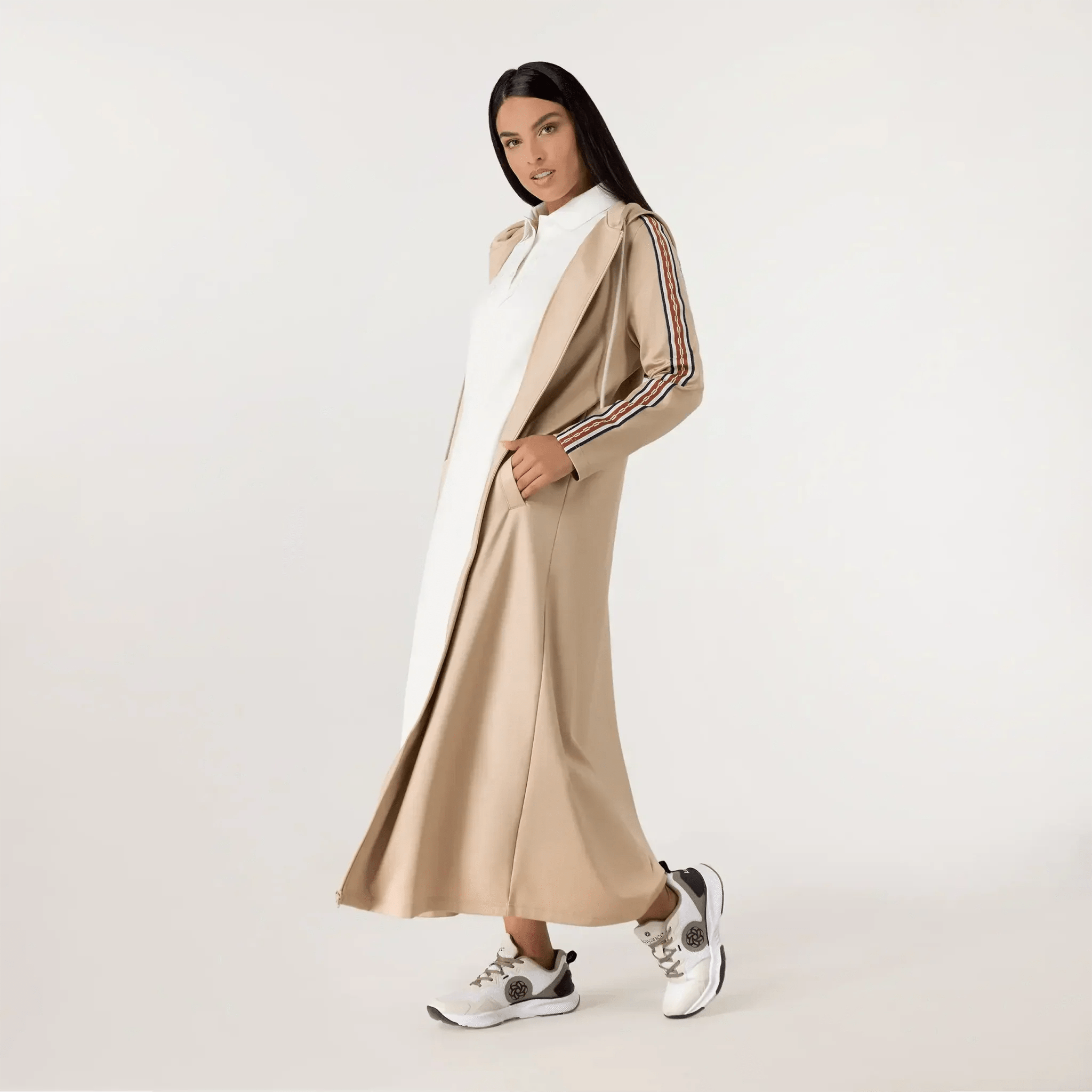 Kayanee Track Abaya - SEASONAL SAND