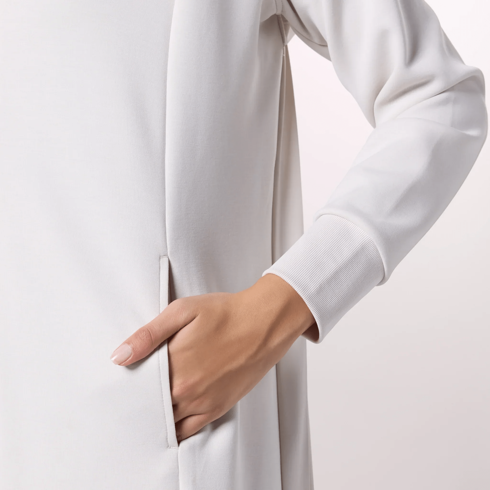 Pleated Abaya - SEASONAL STONE