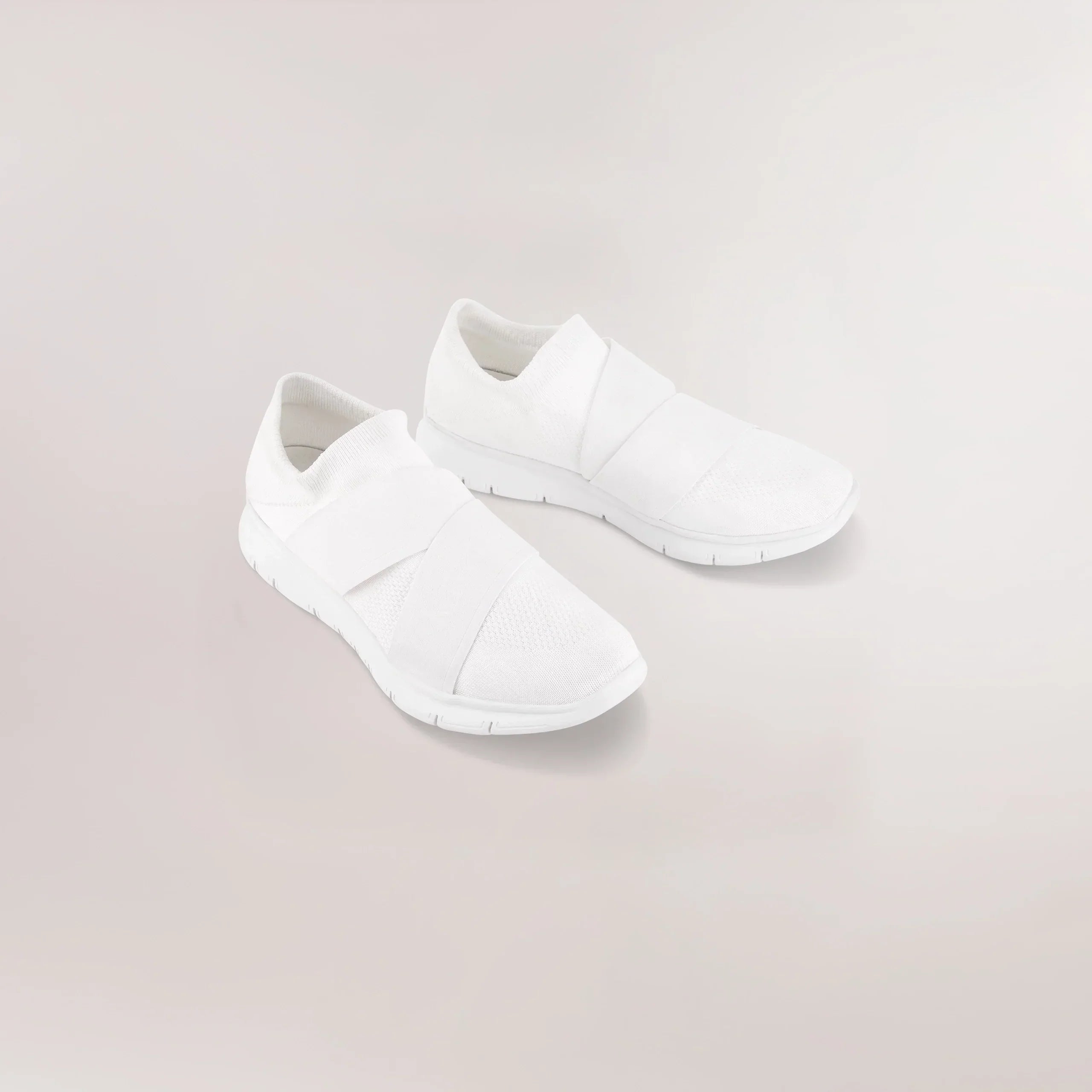 Crossover Dance Knit Sneakers - CORE WHITE