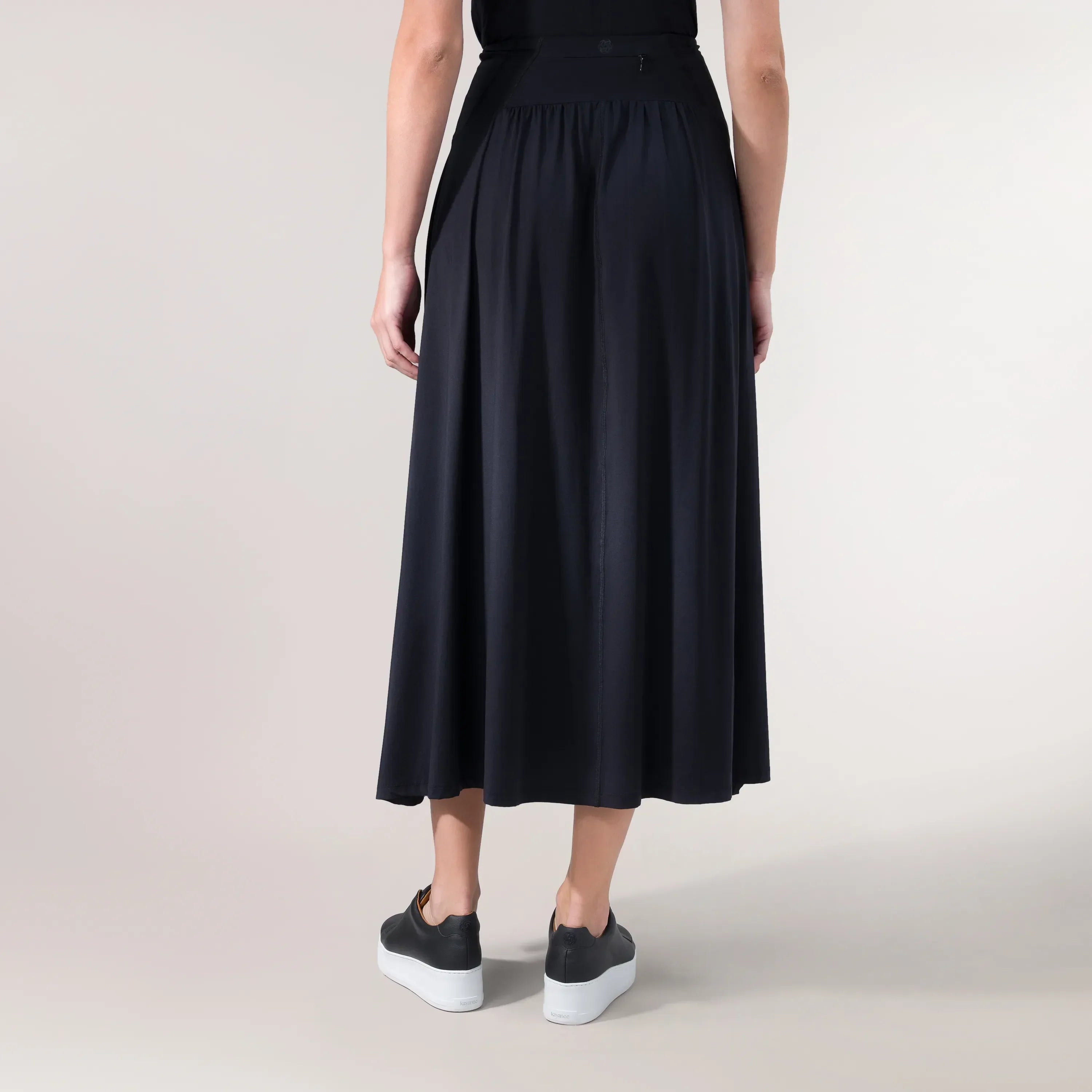 Flow Jersey Techno Skirt - CORE BLACK