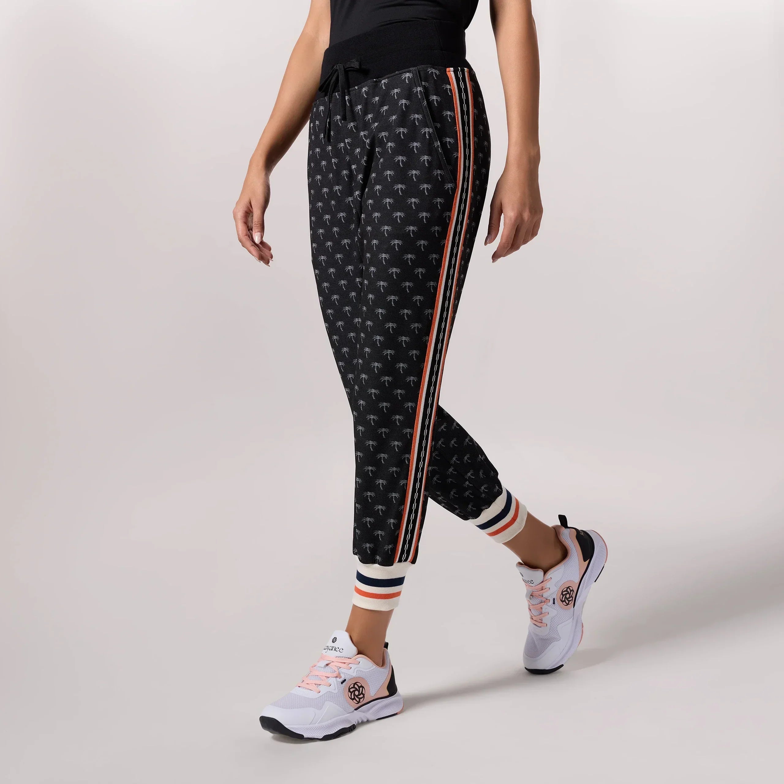 Jacquard Cuffed Pants - SEASONAL PRINT