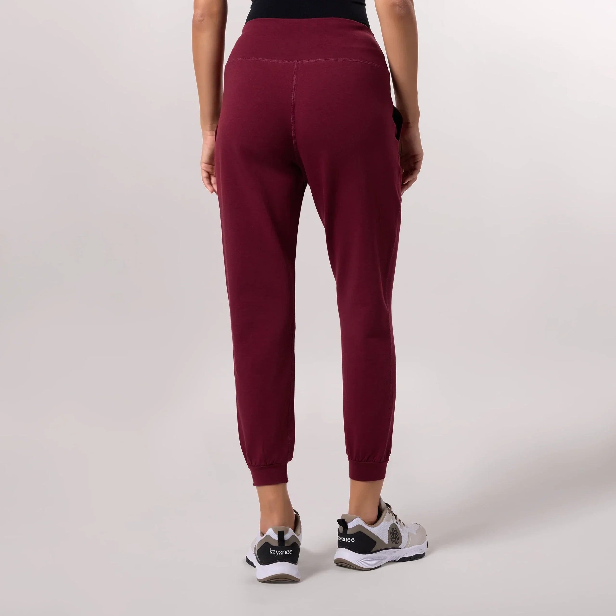 Walkabout Jogger - CORE GRAPE RED