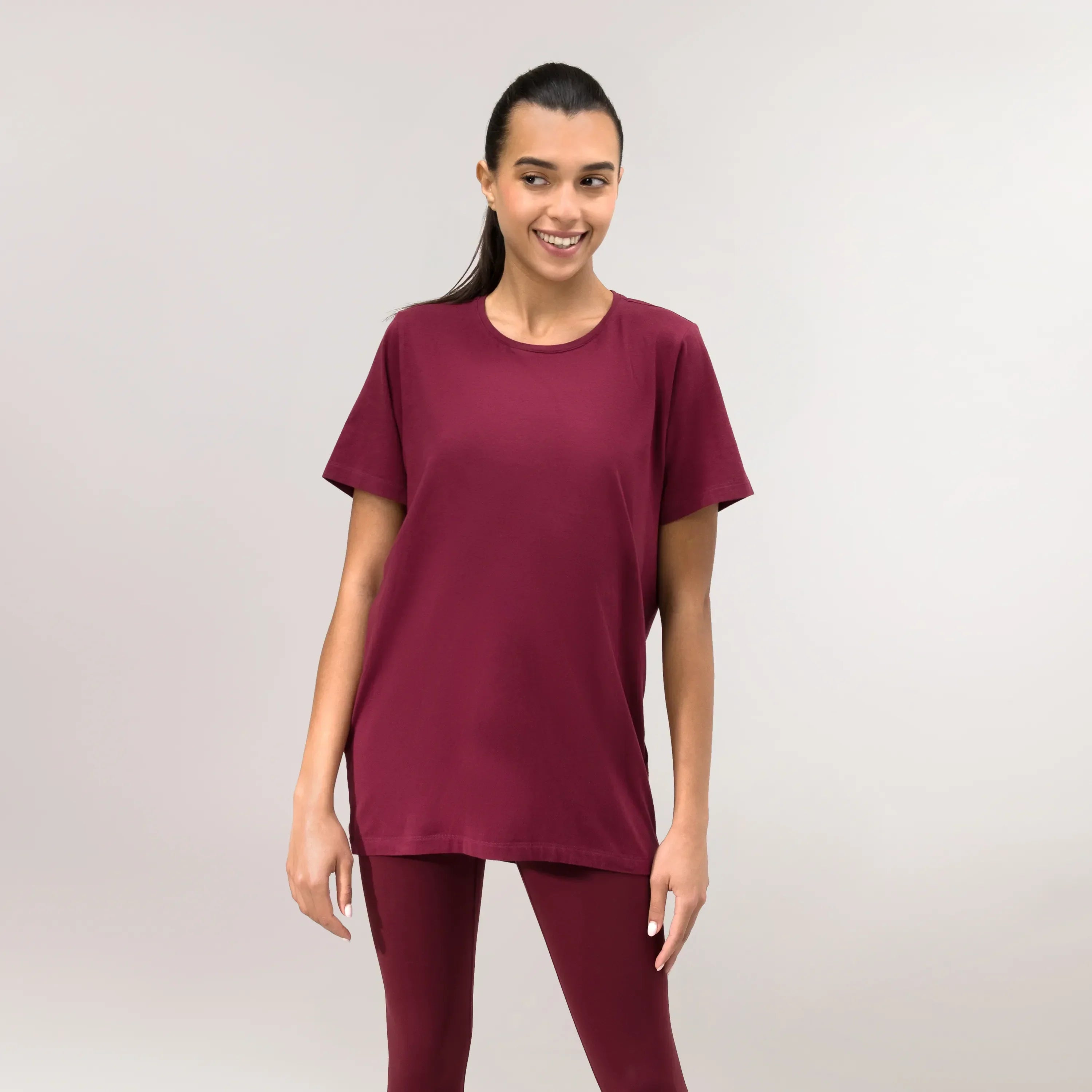 Easybend Tee - CORE GRAPE RED