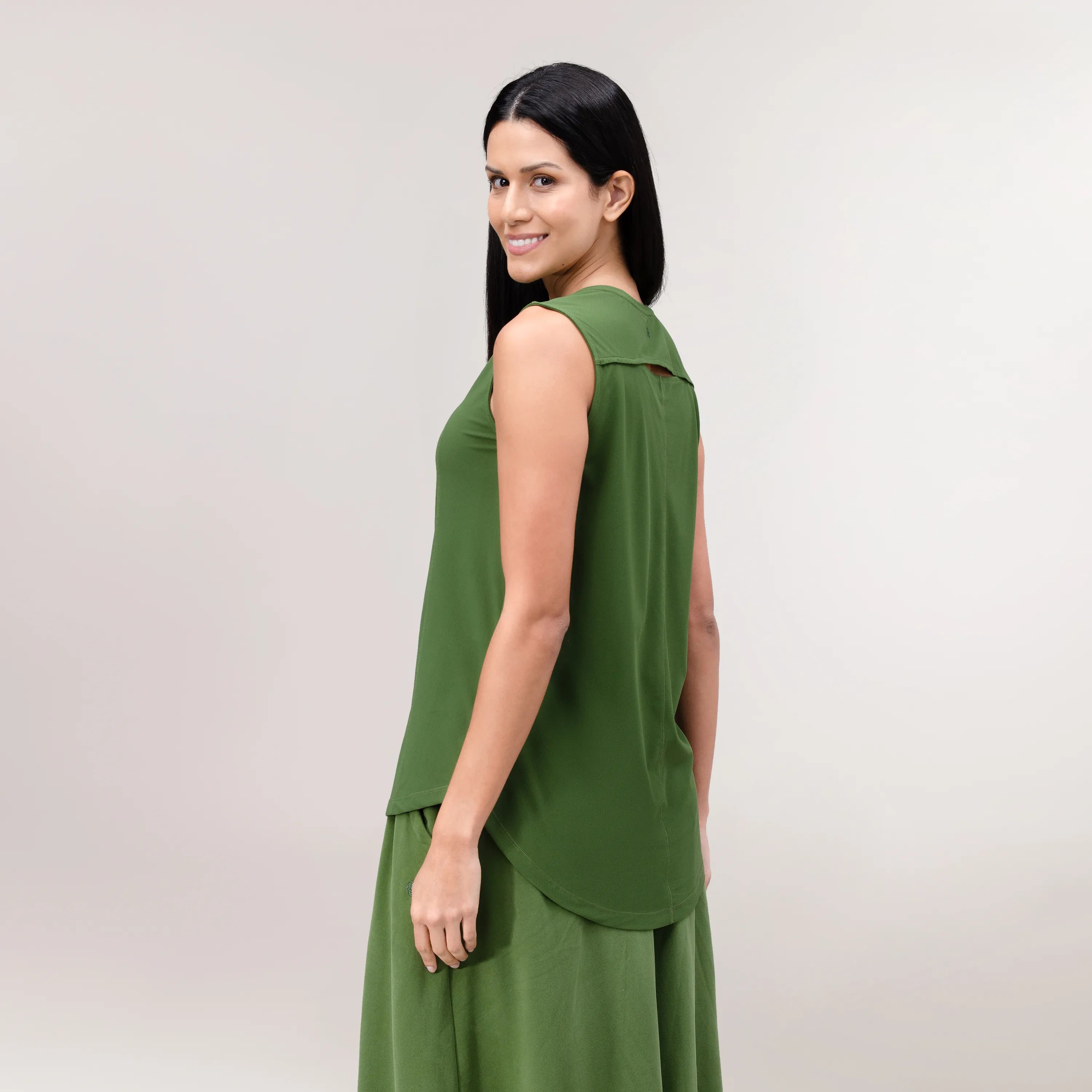 Twirl Sleeveless Top - CORE DARK MUSK GREEN