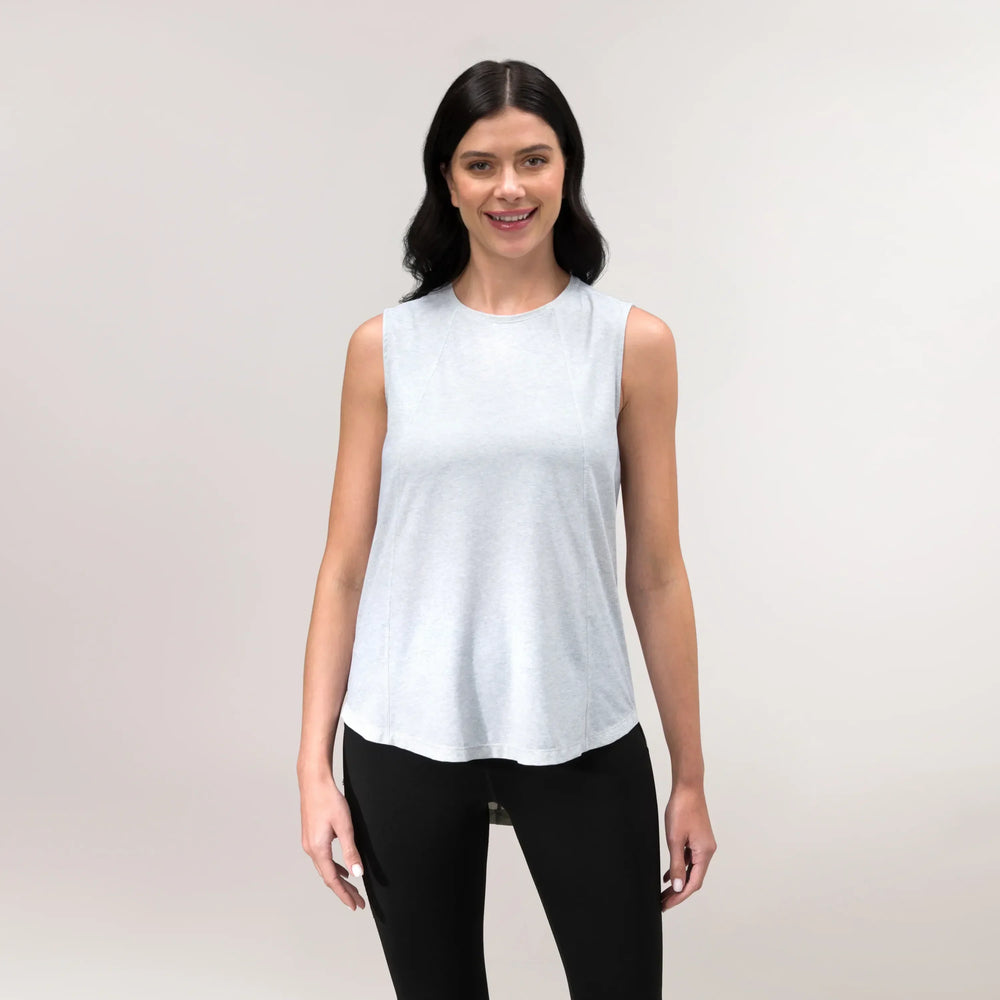 Heather grey Twril sleeveless top with soft fabric & subtle texture - توب رمادي ميلانج "تويرل" بدون أكمام بقماش ناعم وملمس خفيف